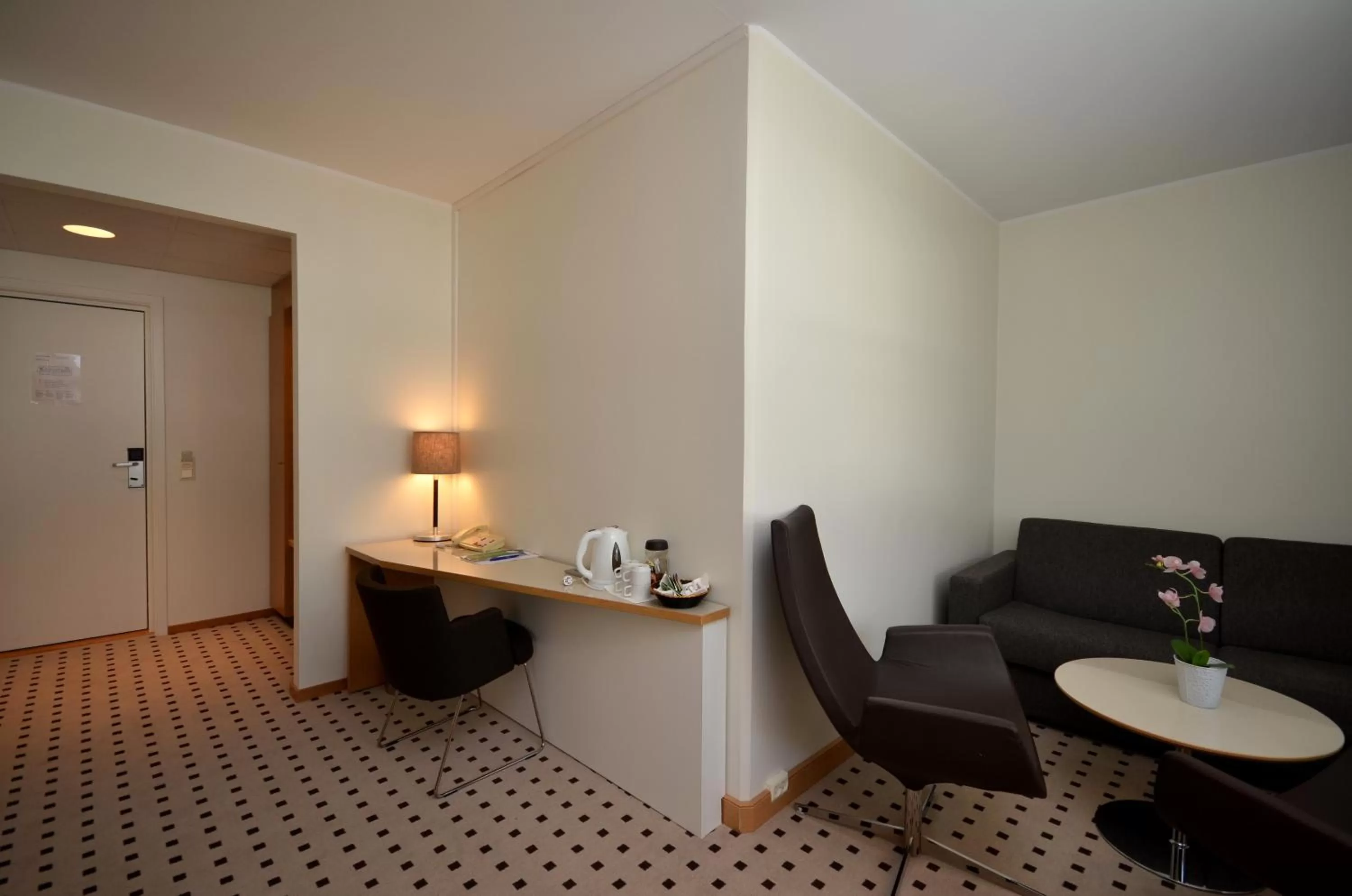 Coffee/tea facilities in Grand Hotel - by Classic Norway Hotels