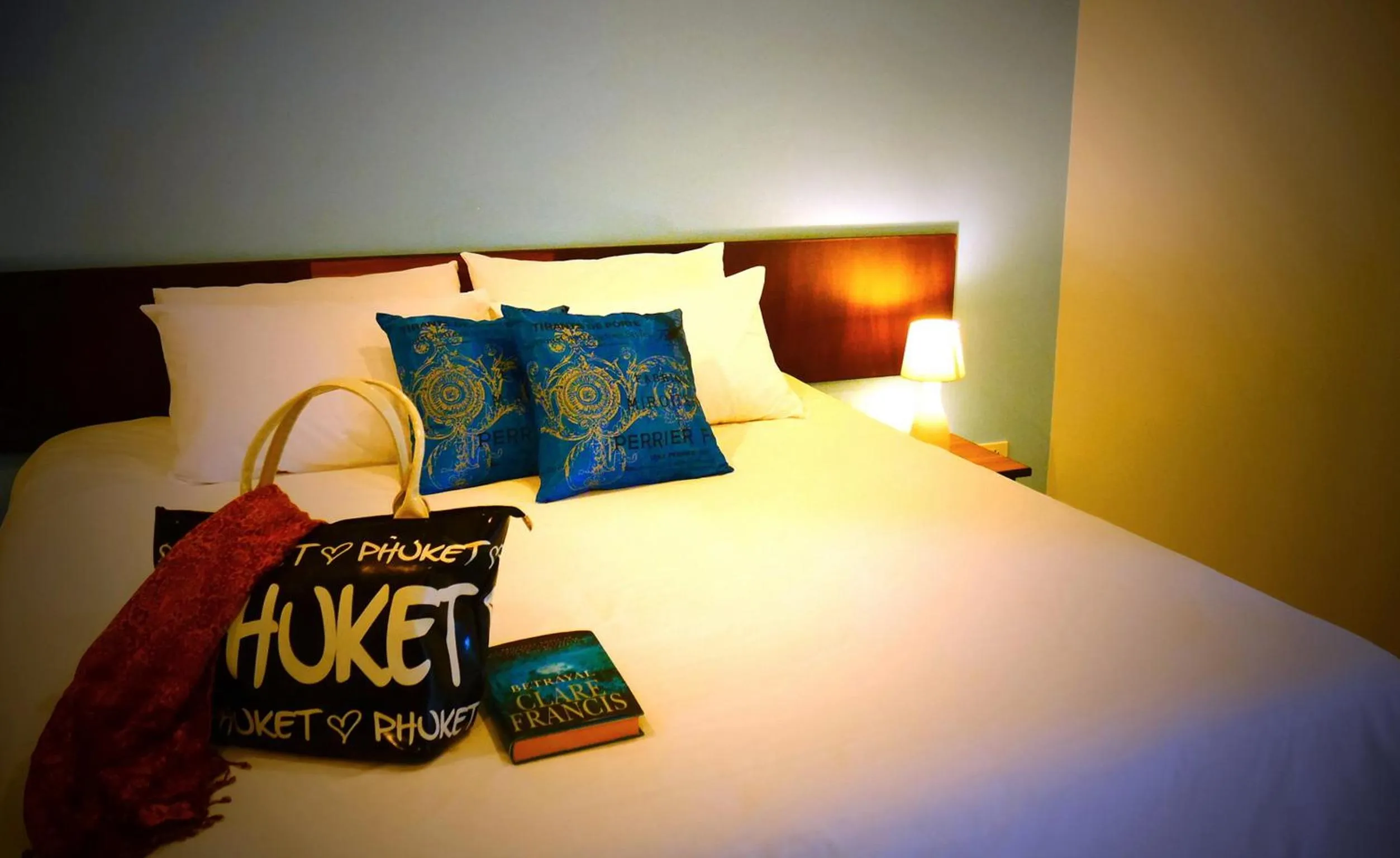 Bedroom, Bed in Cool Residence Hotel