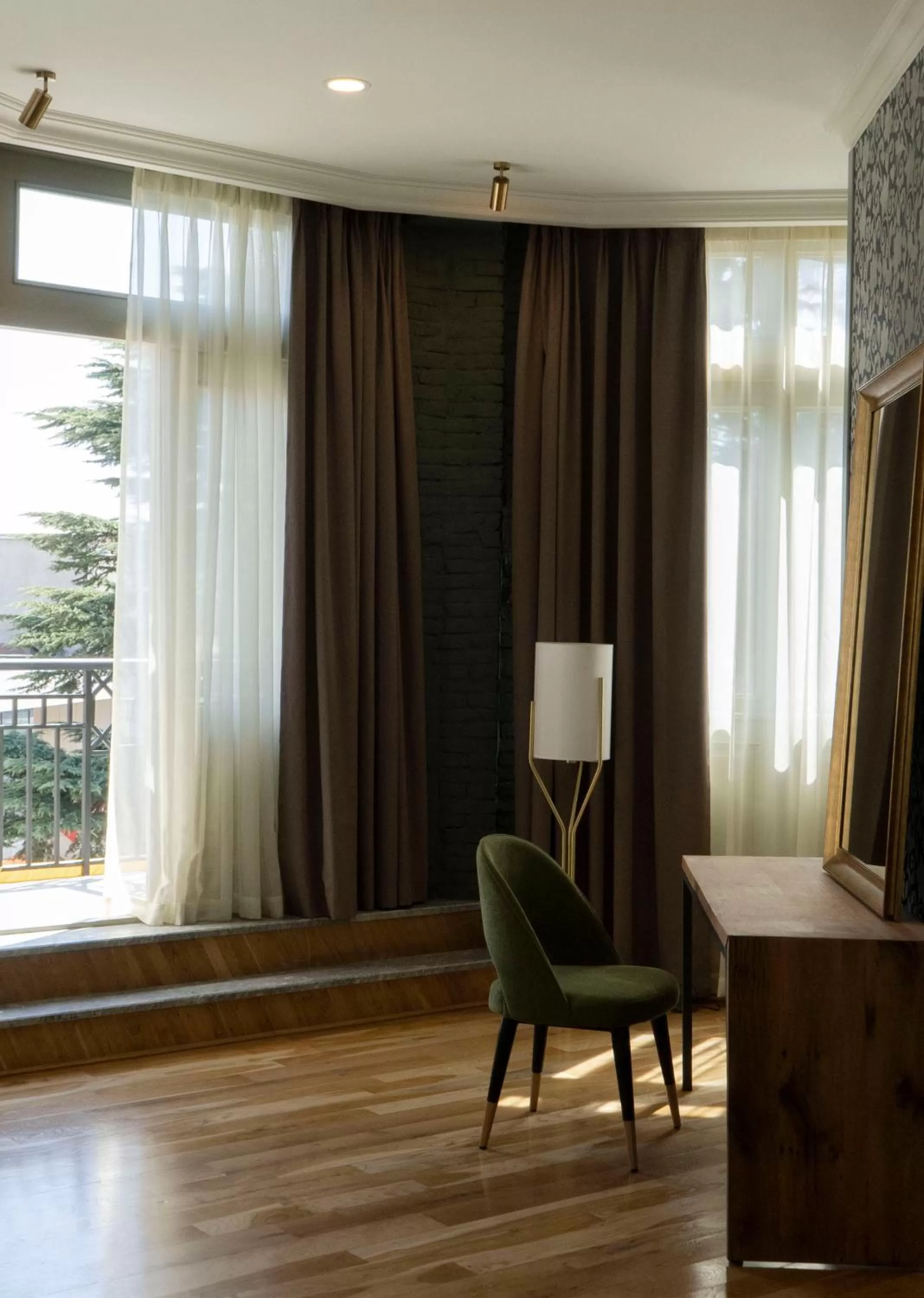 Balcony/Terrace in Grand Opera Hotel