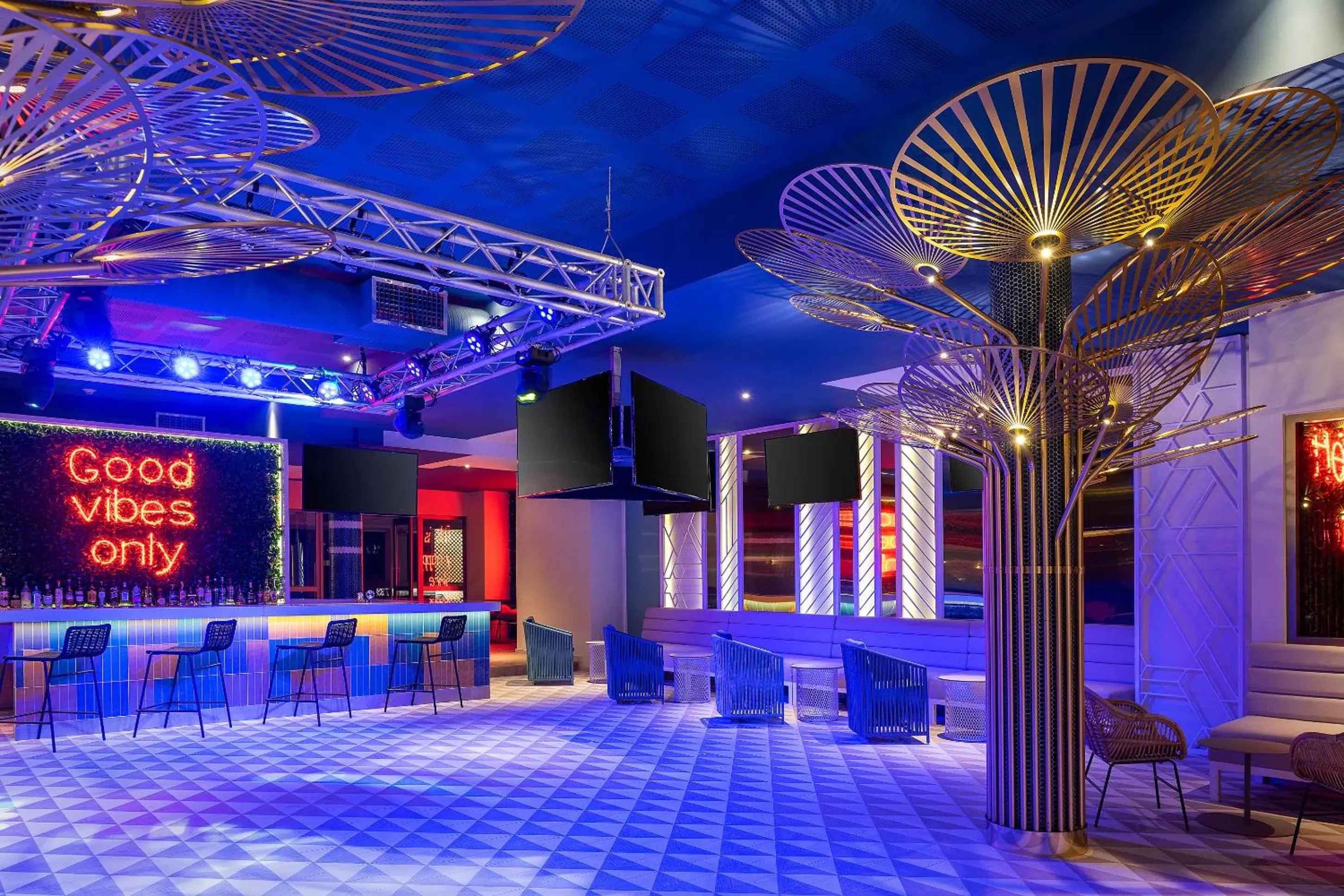 Nightclub / DJ in Catalonia Grand Costa Mujeres All Suites & Spa - All Inclusive