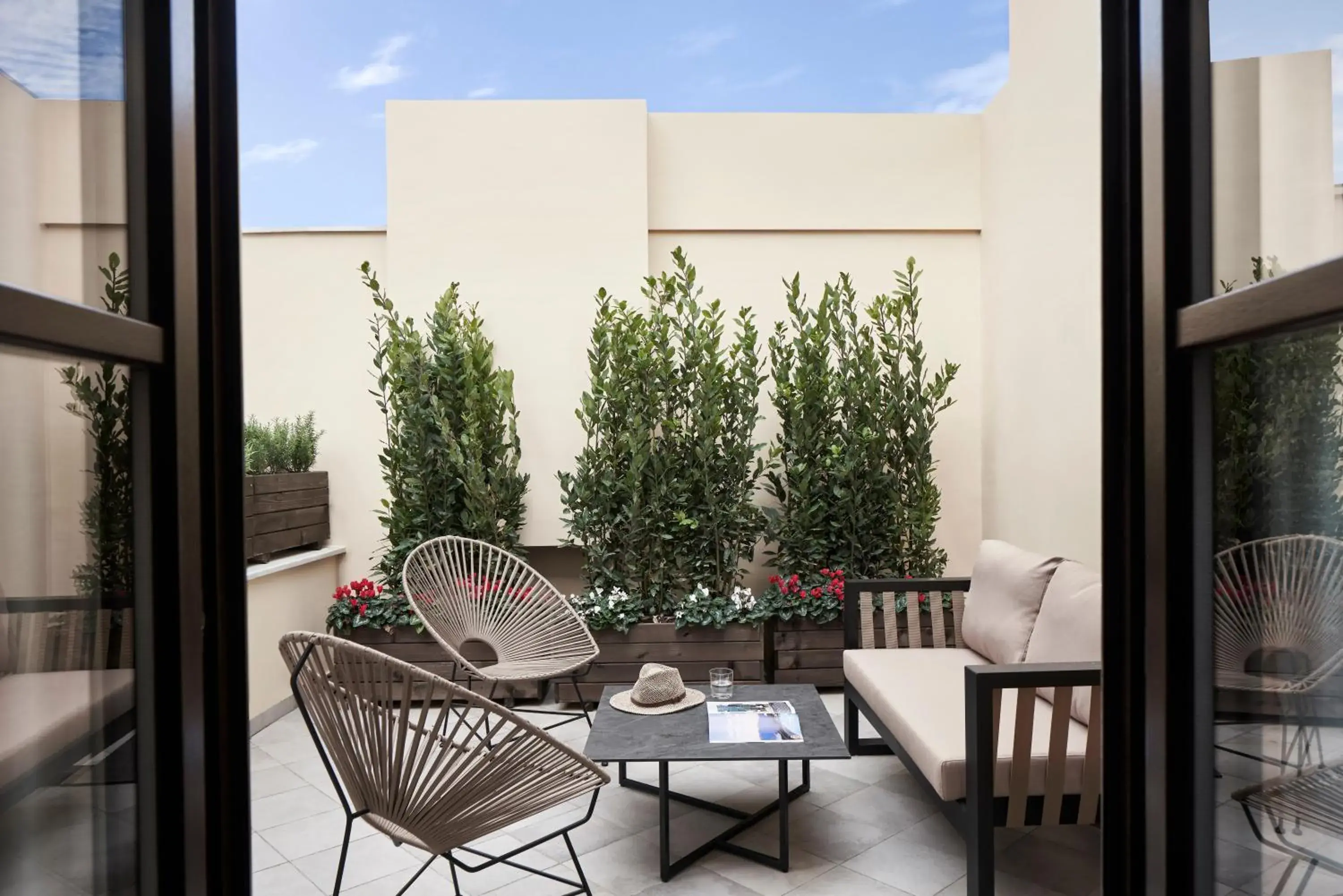 Balcony/Terrace, Seating Area in NLH MONASTIRAKI - Neighborhood Lifestyle Hotels