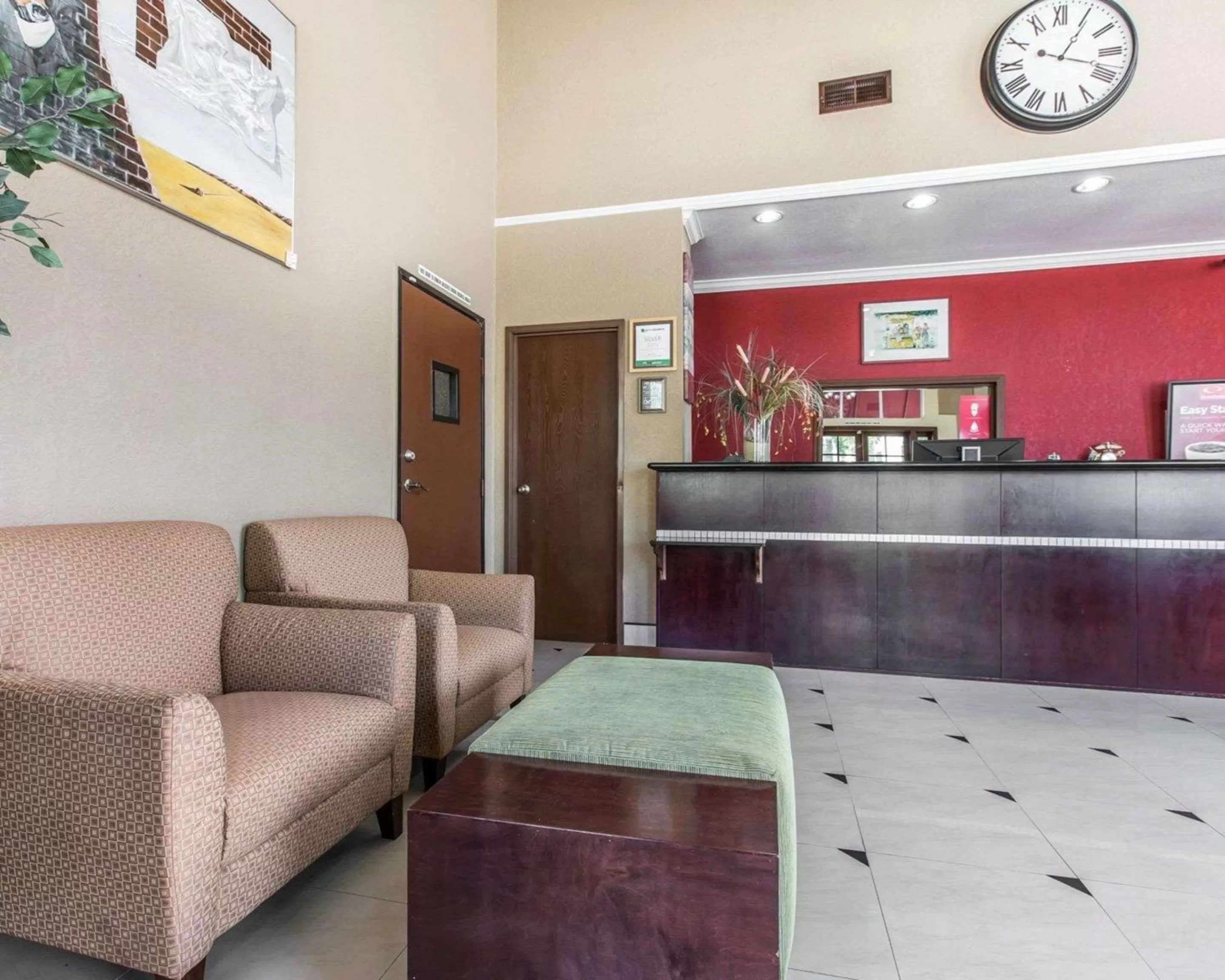 Lobby or reception in Econo Lodge Inn & Suites Fallbrook Downtown