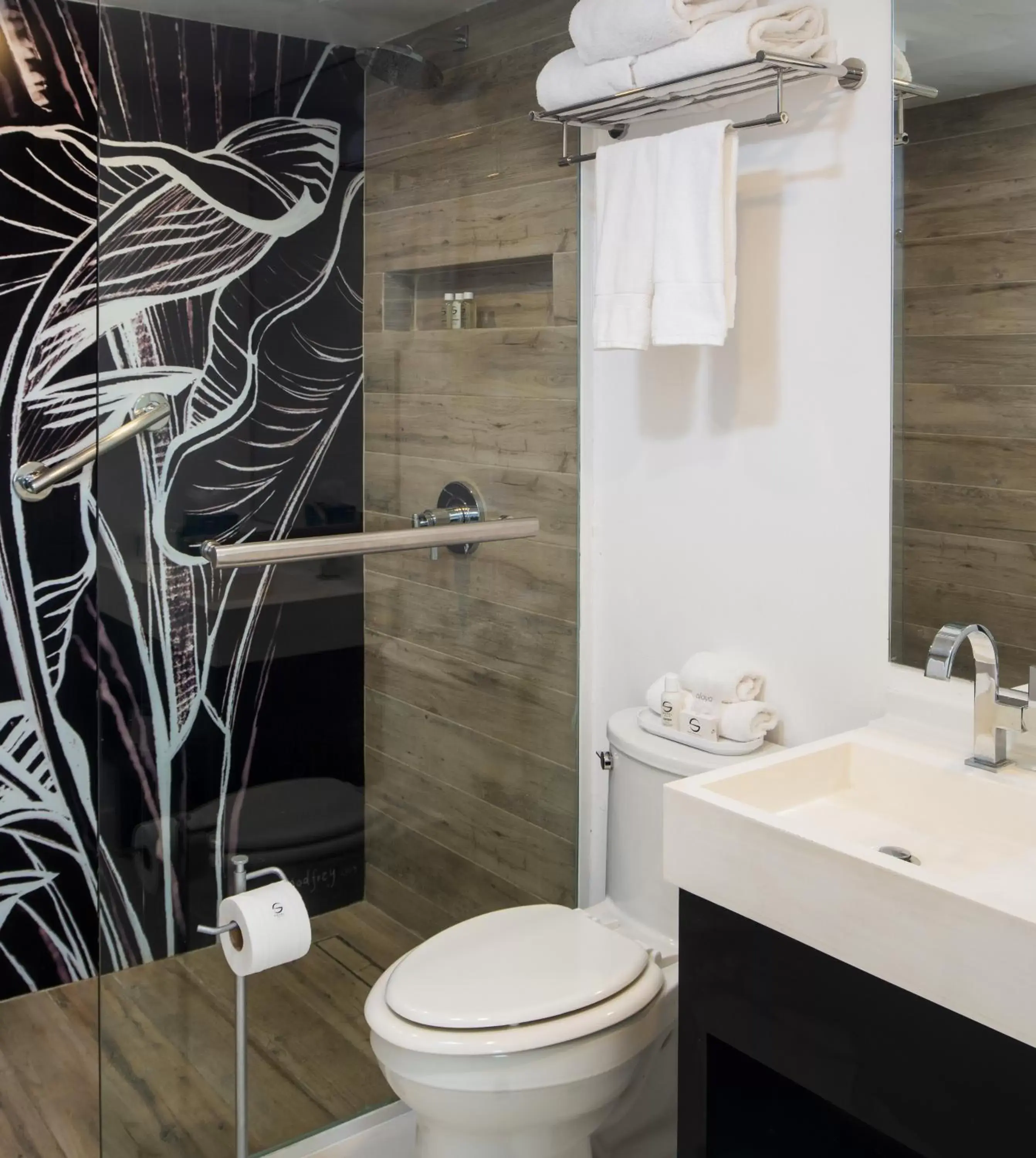 Bathroom in S Hotel Jamaica - Montego Bay - Small Luxury All-Inclusive Hotel