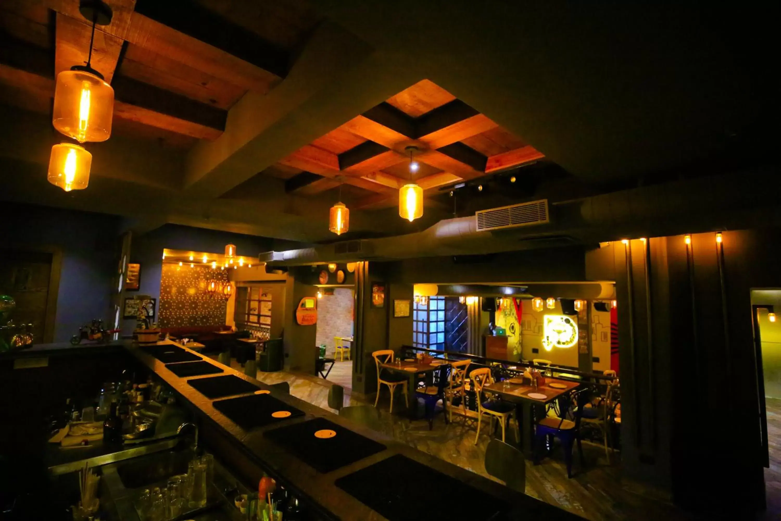 Restaurant/places to eat in Hotel Moti Palace Restaurant/places to eat in Hotel Moti Palace