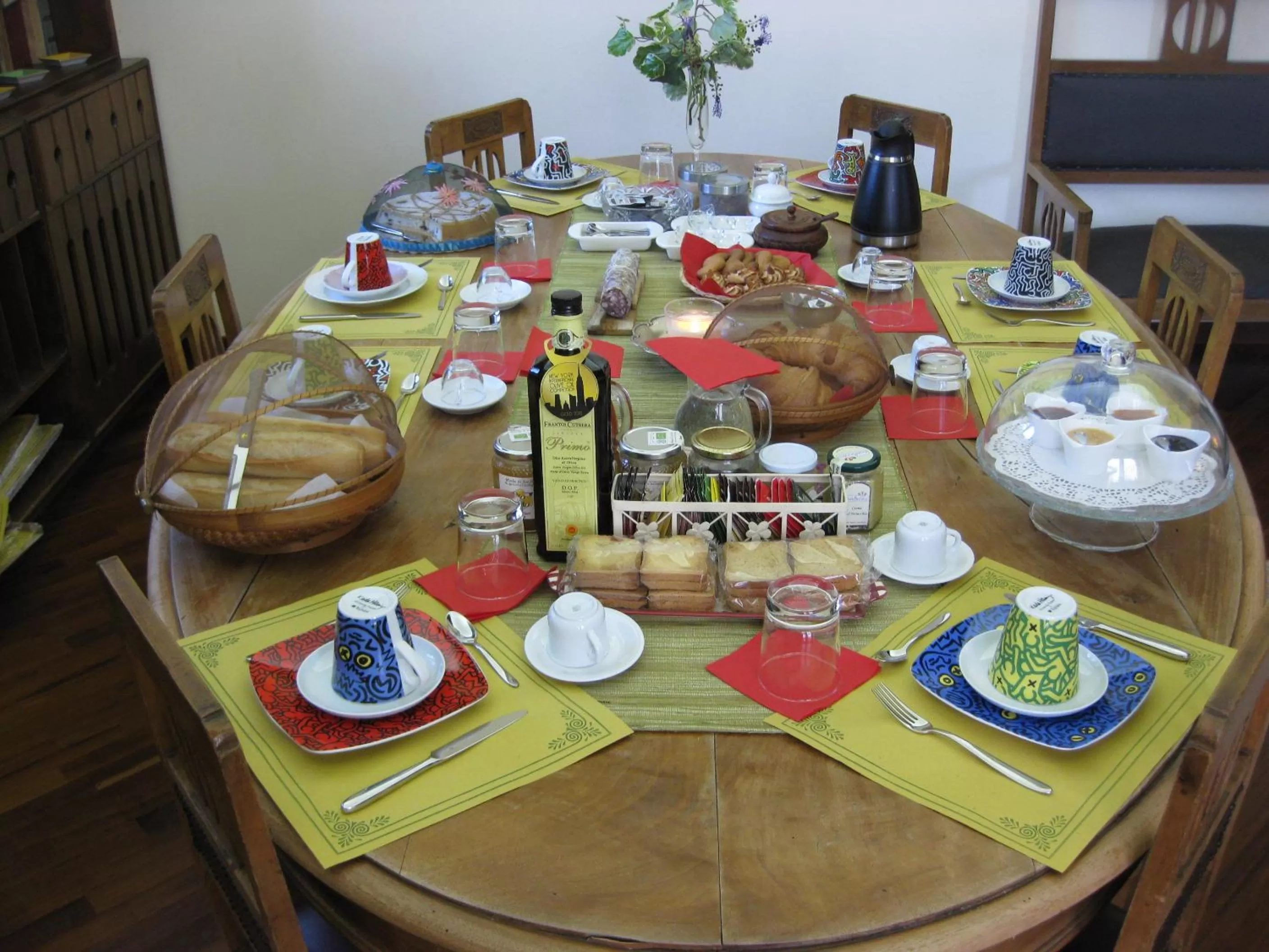 Restaurant/places to eat in Domus Verdiana