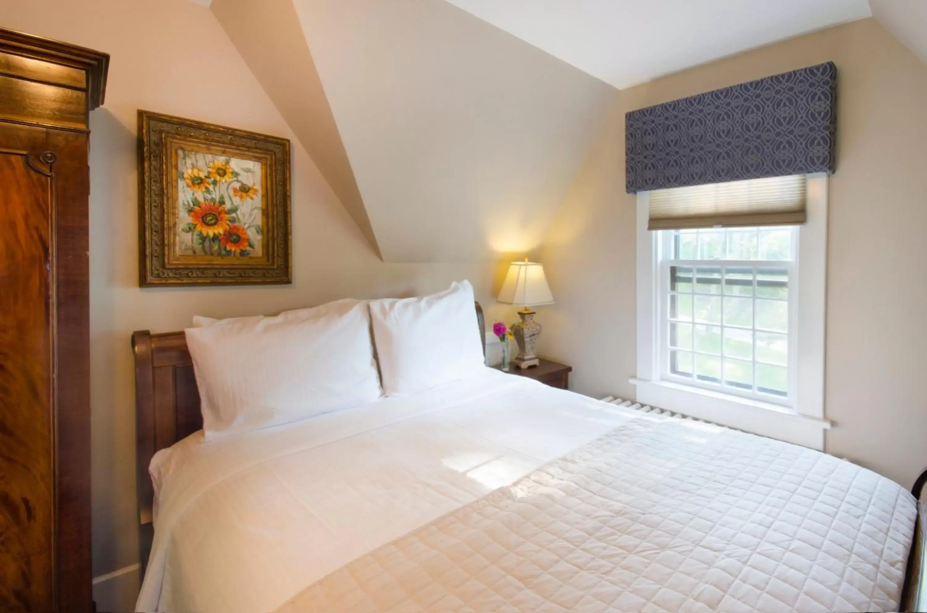 Bed in Hillbrook Inn & Spa