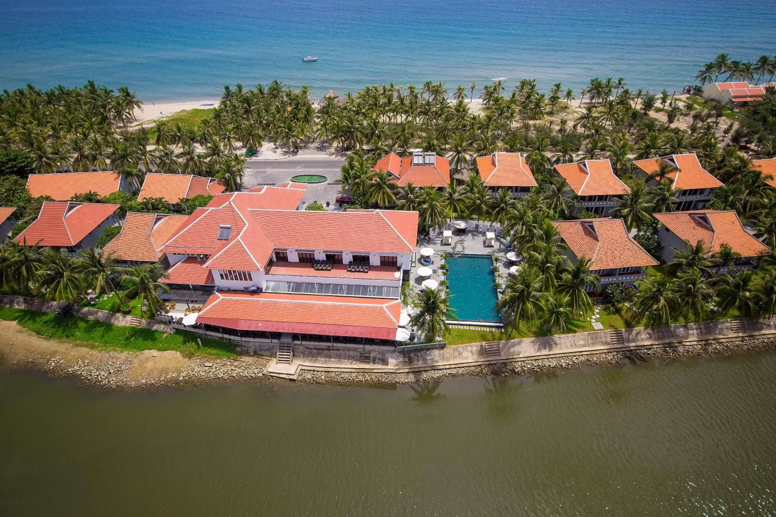 Bird's eye view, Bird's-eye View in Hoi An Beach Resort