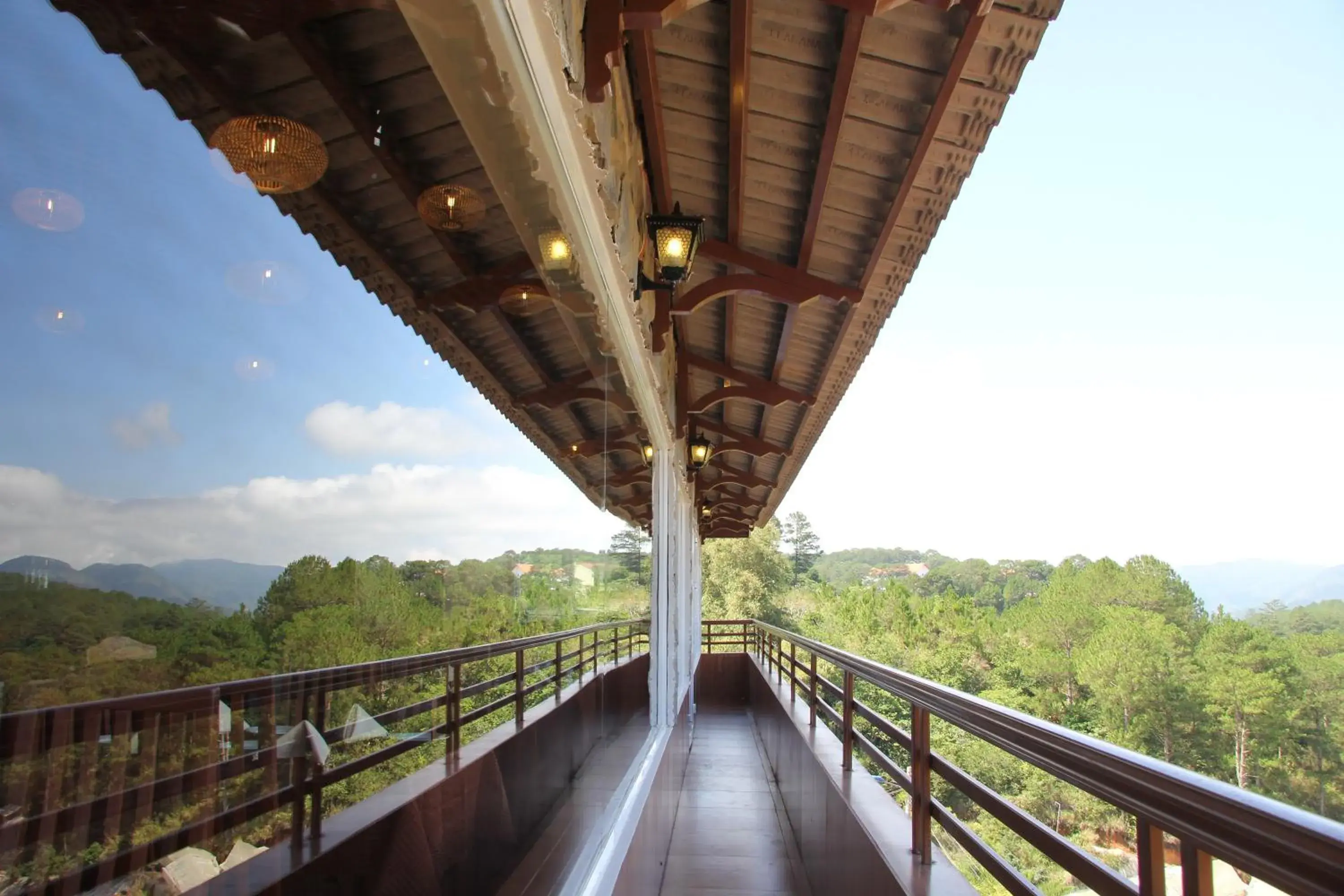 Mountain view, Balcony/Terrace in Zen Valley Dalat Resort