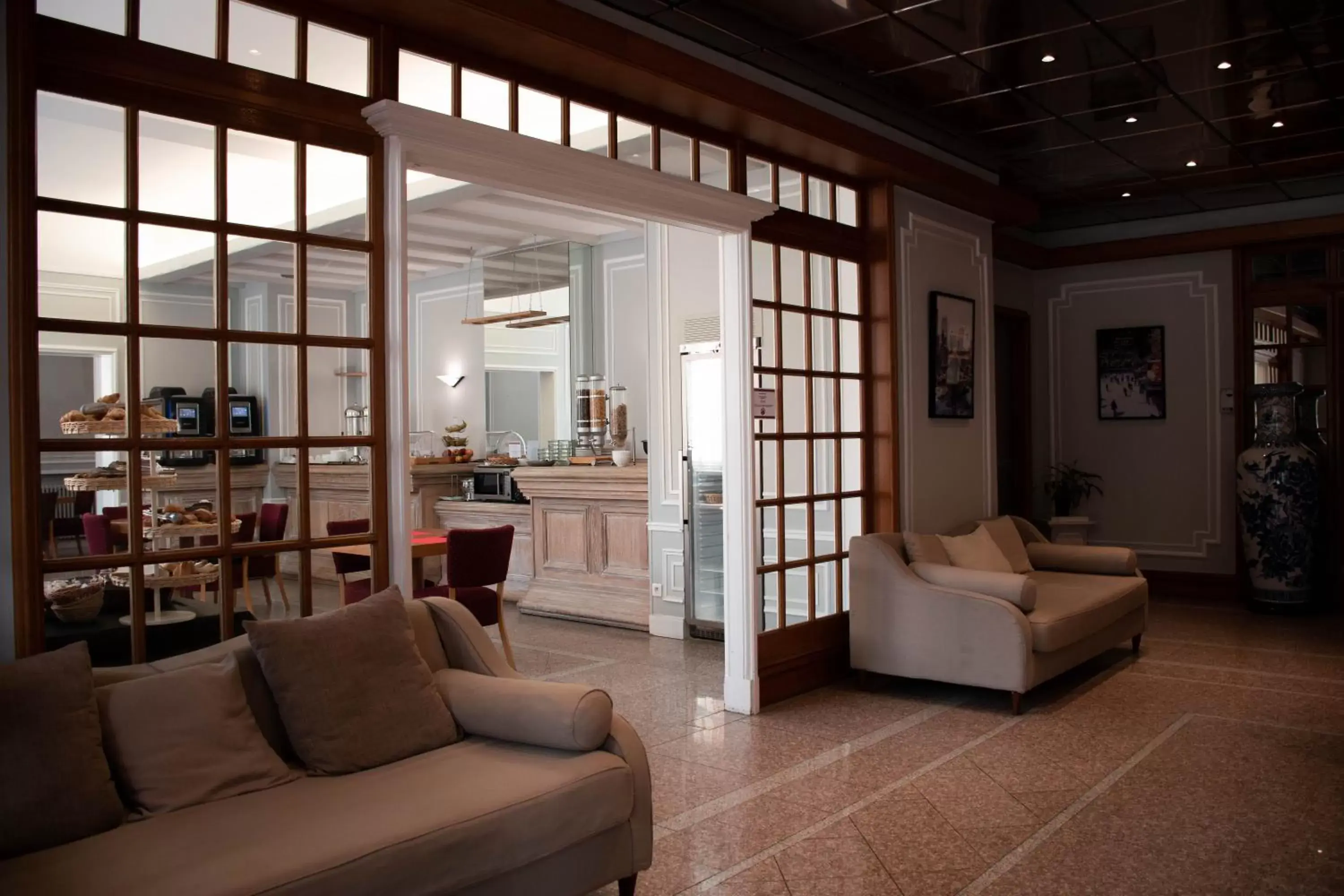 Lobby or reception, Seating Area in Hotel Le Continental