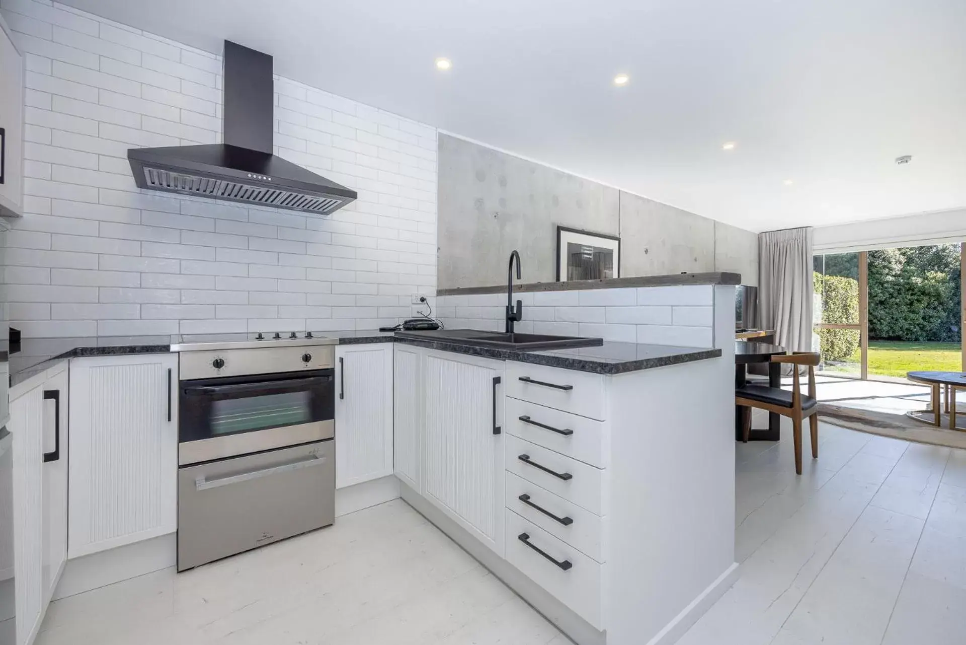 Kitchen/Kitchenette in Oakridge Resort Lake Wanaka