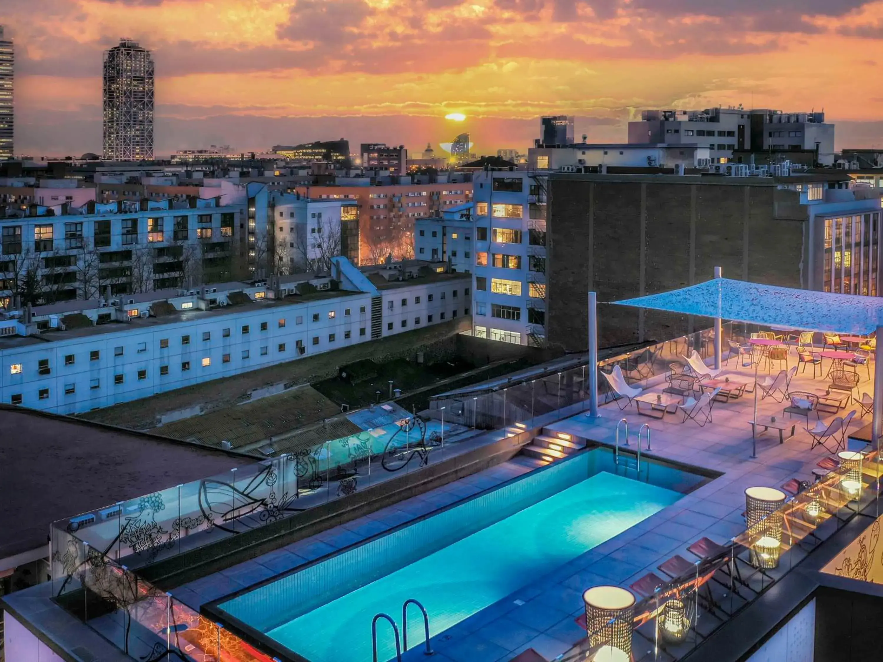 Pool View in ibis Styles Barcelona City Bogatell