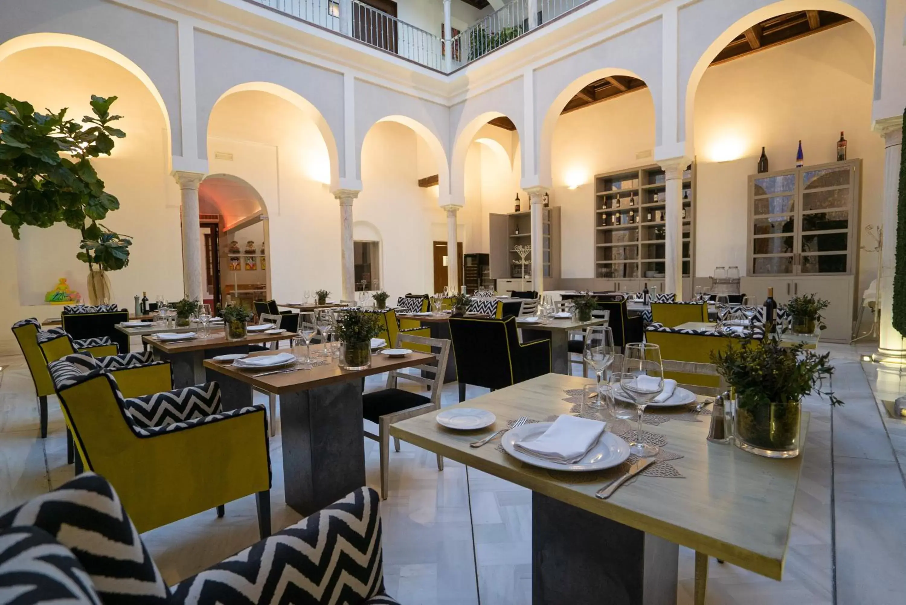 Restaurant/Places to Eat in Palacio Pinello