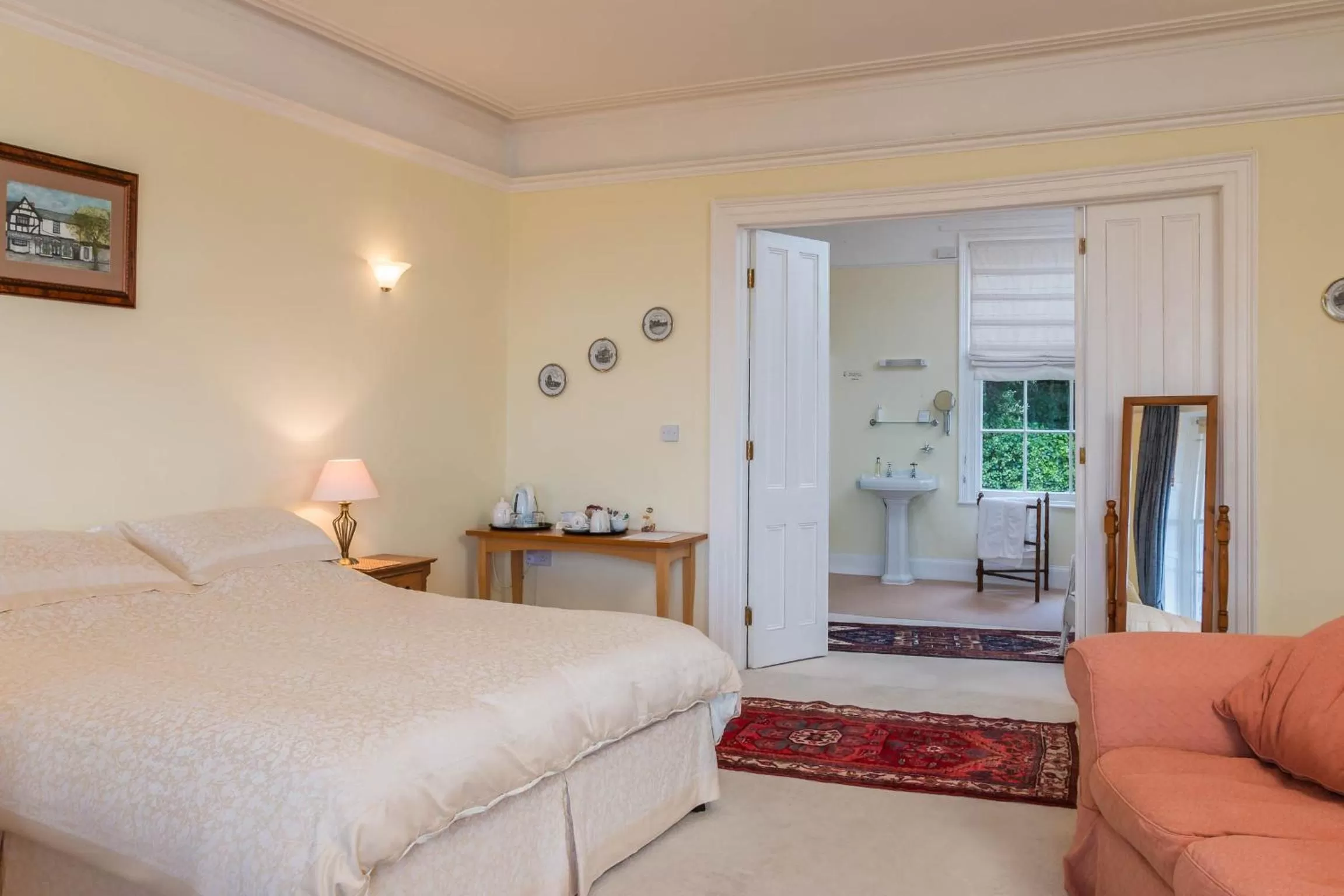 Bathroom, Bed in Lammas Park House
