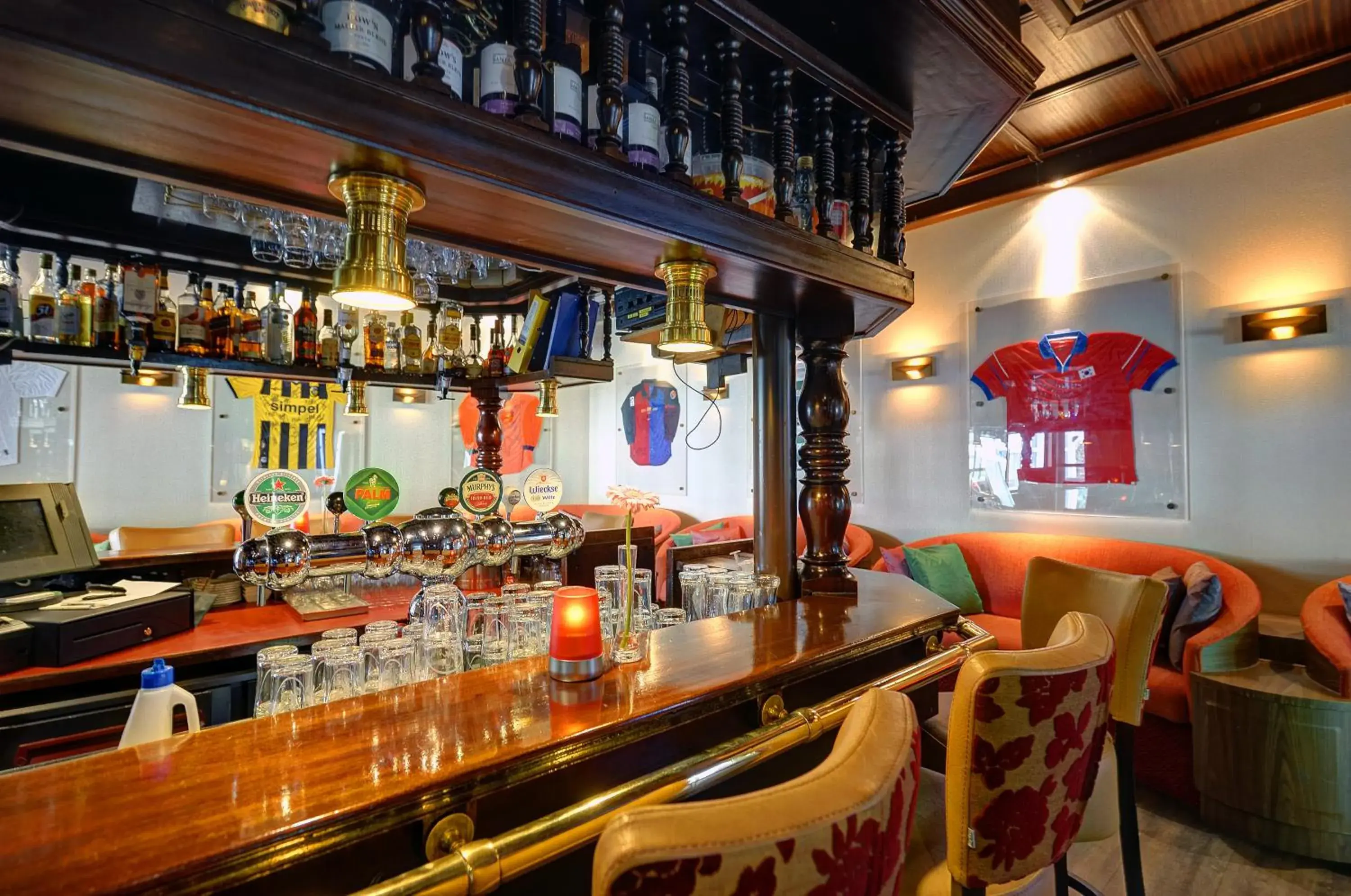 Lounge or bar, Restaurant/Places to Eat in Fletcher Hotel Restaurant Victoria-Hoenderloo