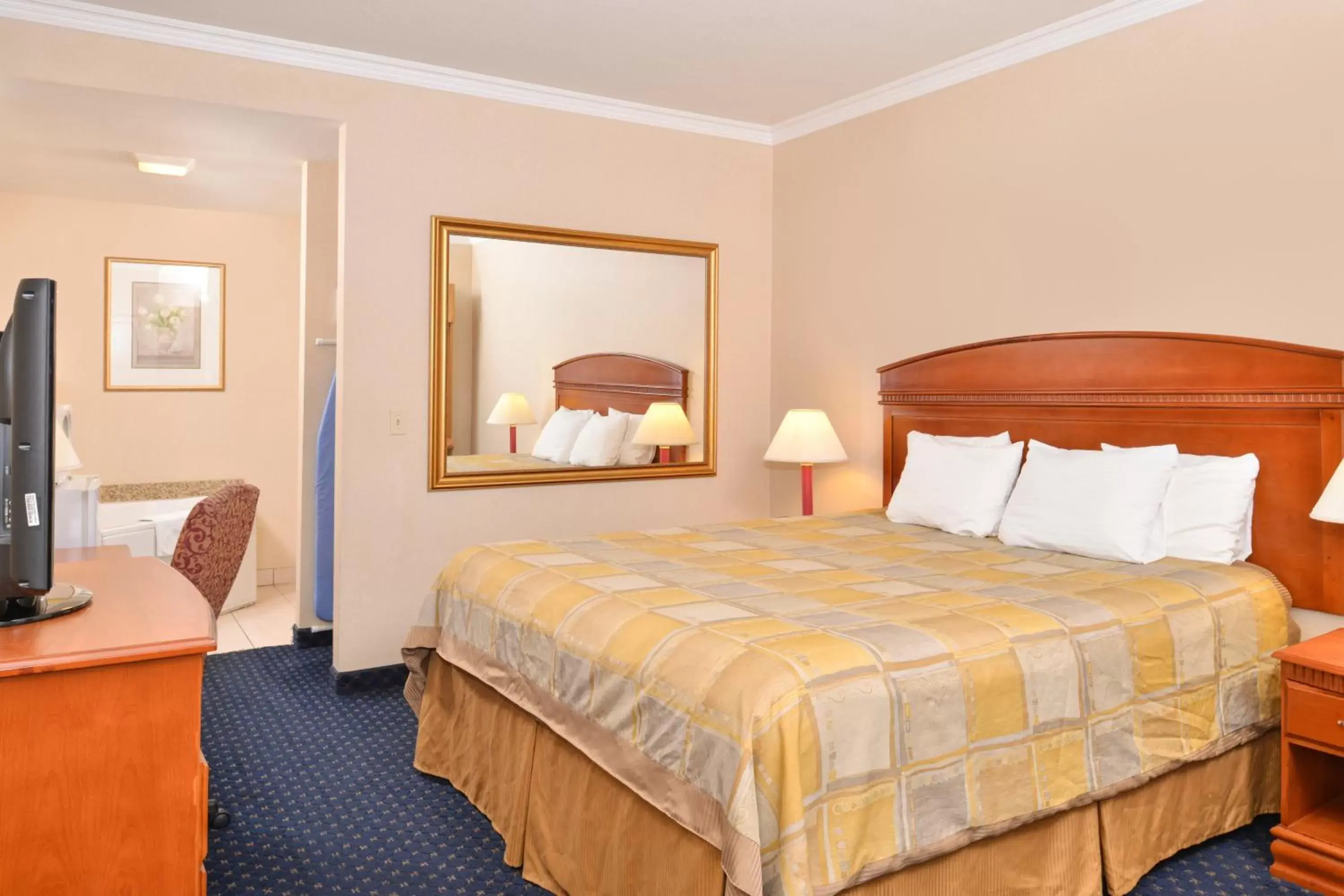 Photo of the whole room, Bed in Americas Best Value Inn - Joshua Tree/Twentynine Palms