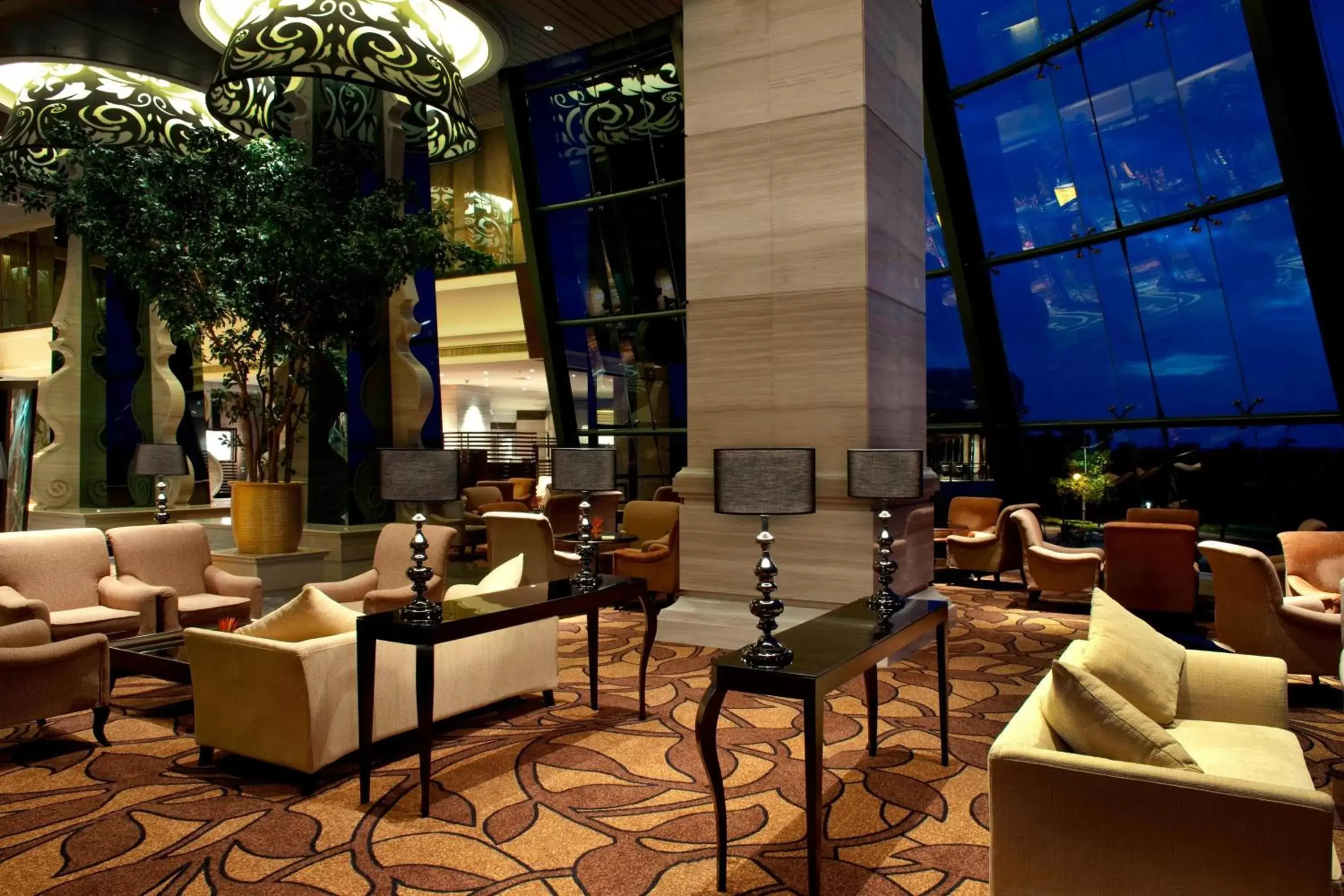 Lobby or reception, Restaurant/Places to Eat in Sheraton Shunde Hotel
