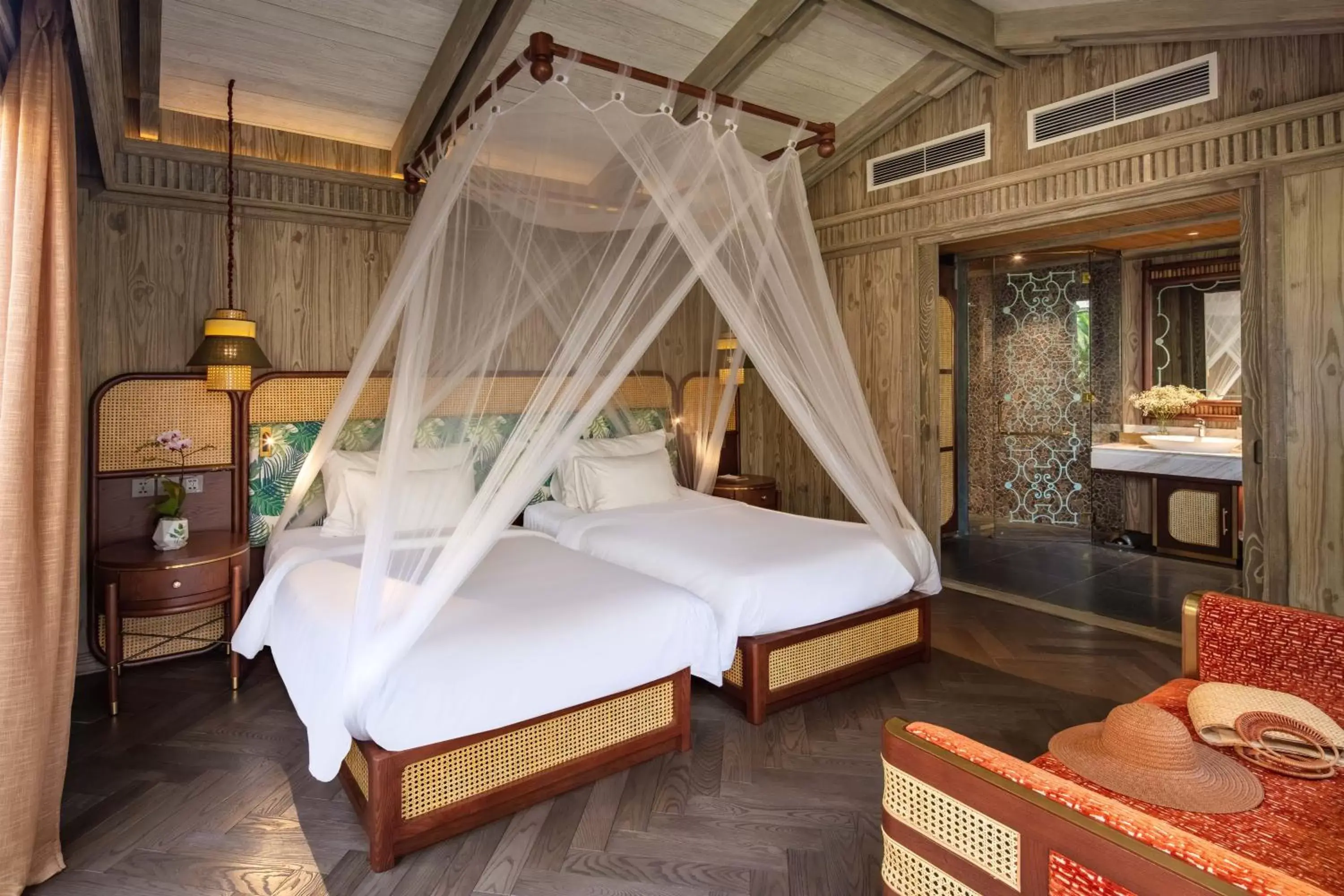 Bedroom, Bed in An Lam Retreats Saigon River