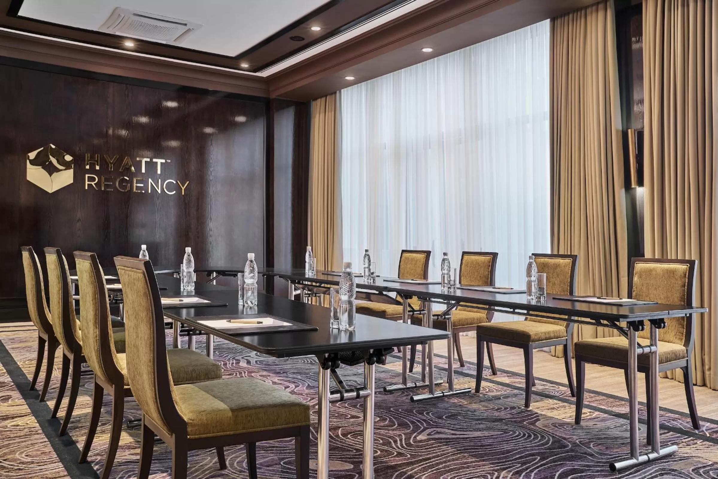Business facilities in Hyatt Regency Bishkek