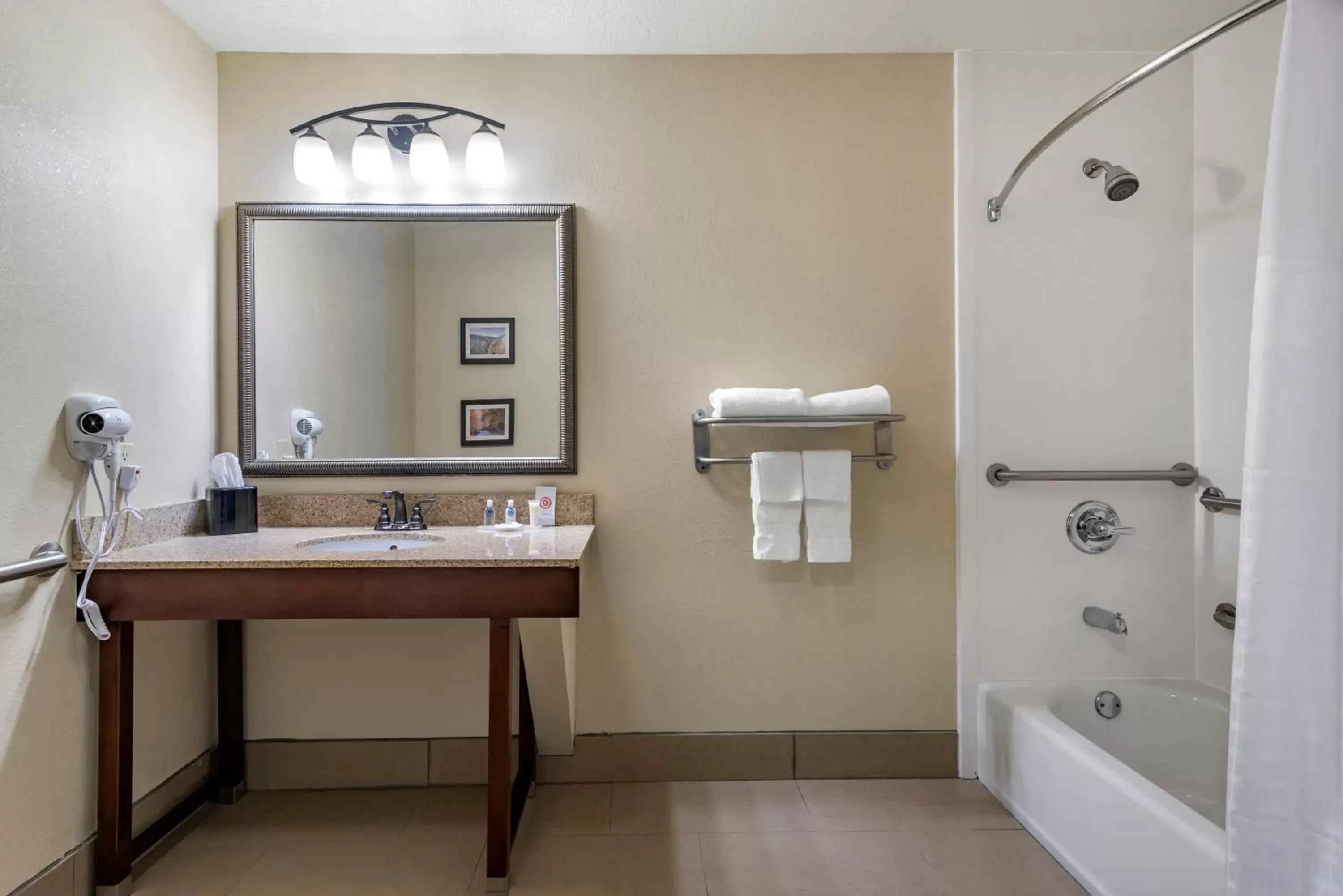 Bathroom in Comfort Inn & Suites Blue Ridge