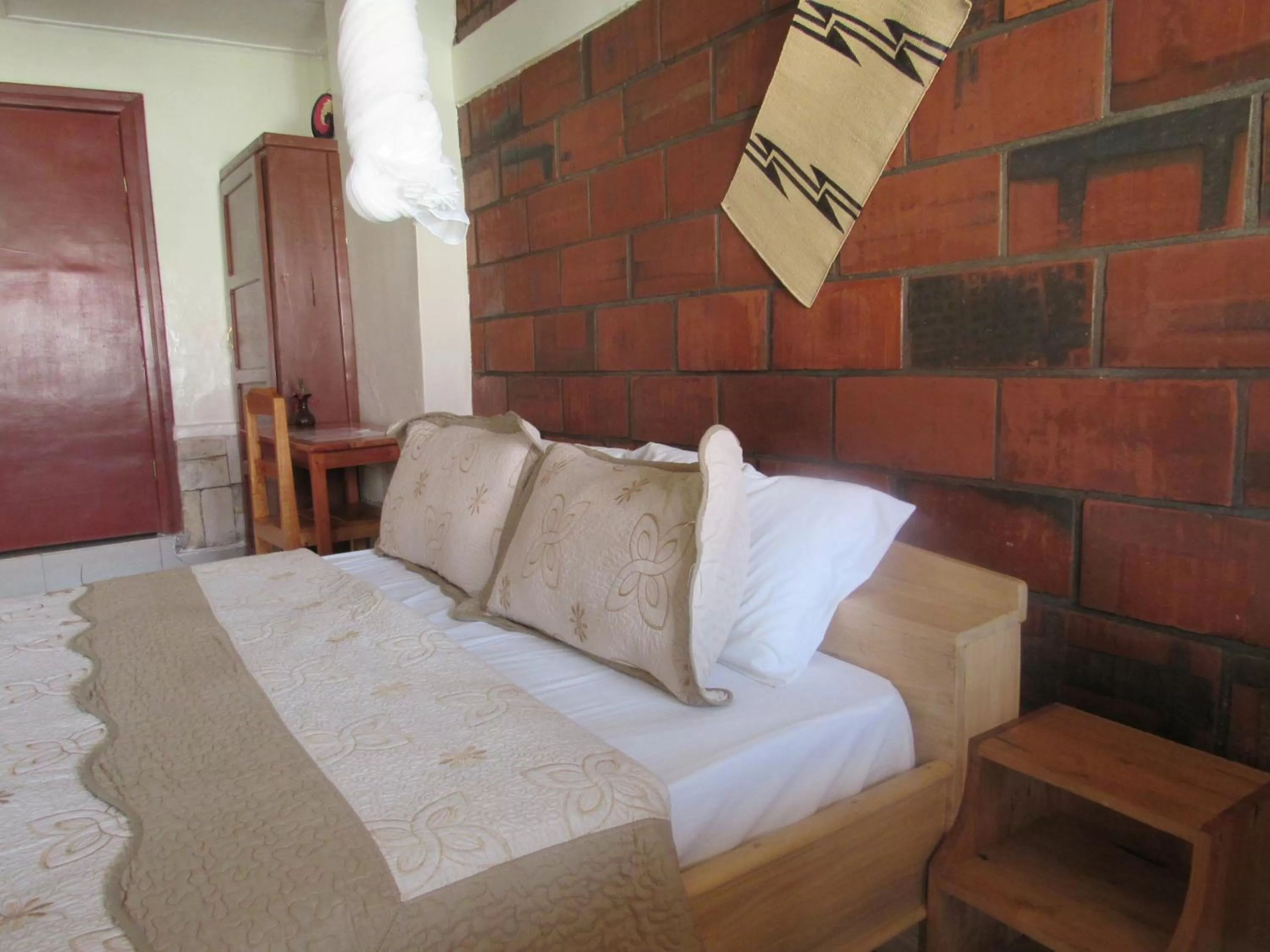 Photo of the whole room in Rebero Kivu Resort