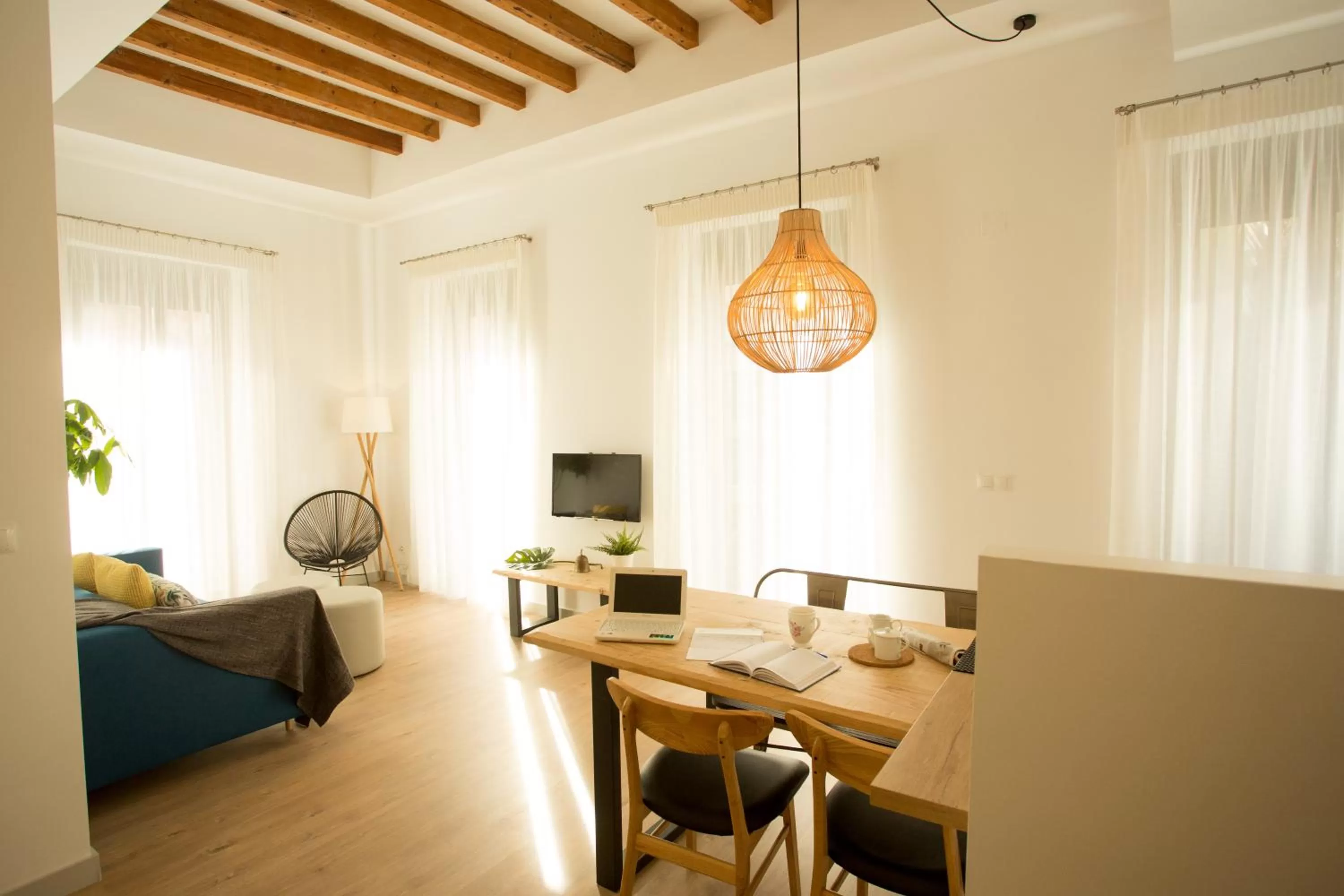 TV and multimedia, Bed in S30 Reina Victoria