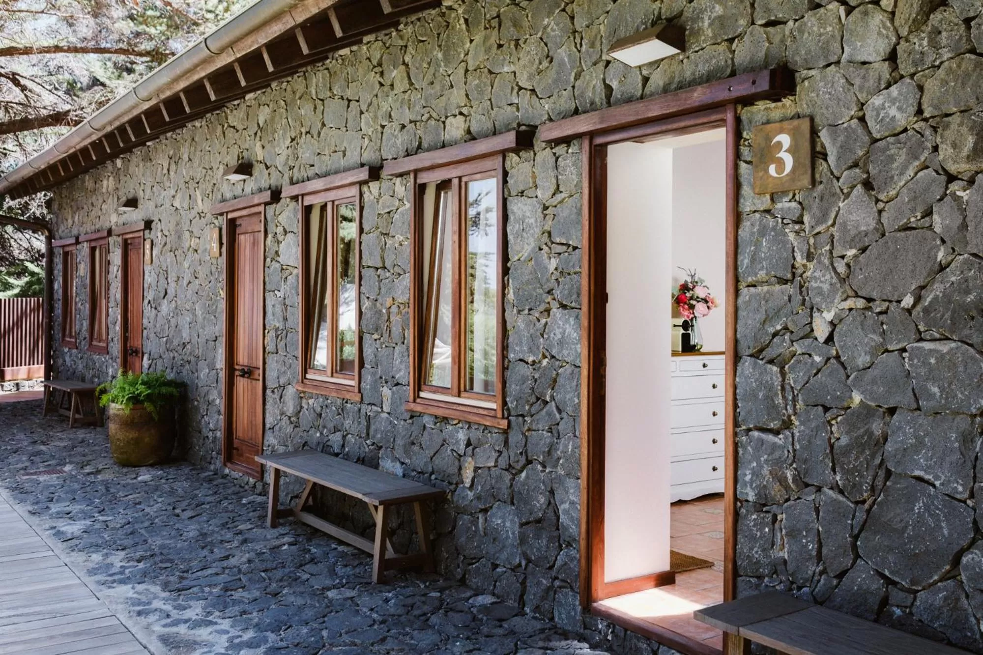 Patio in Hotel Rural Ohana