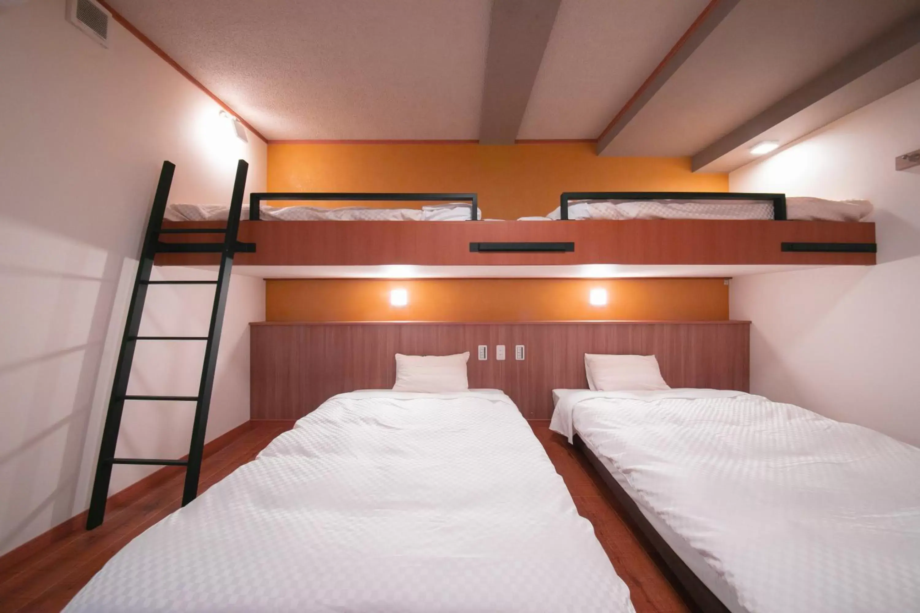 Photo of the whole room, Bunk Bed in Narita AIC Airport Hotel