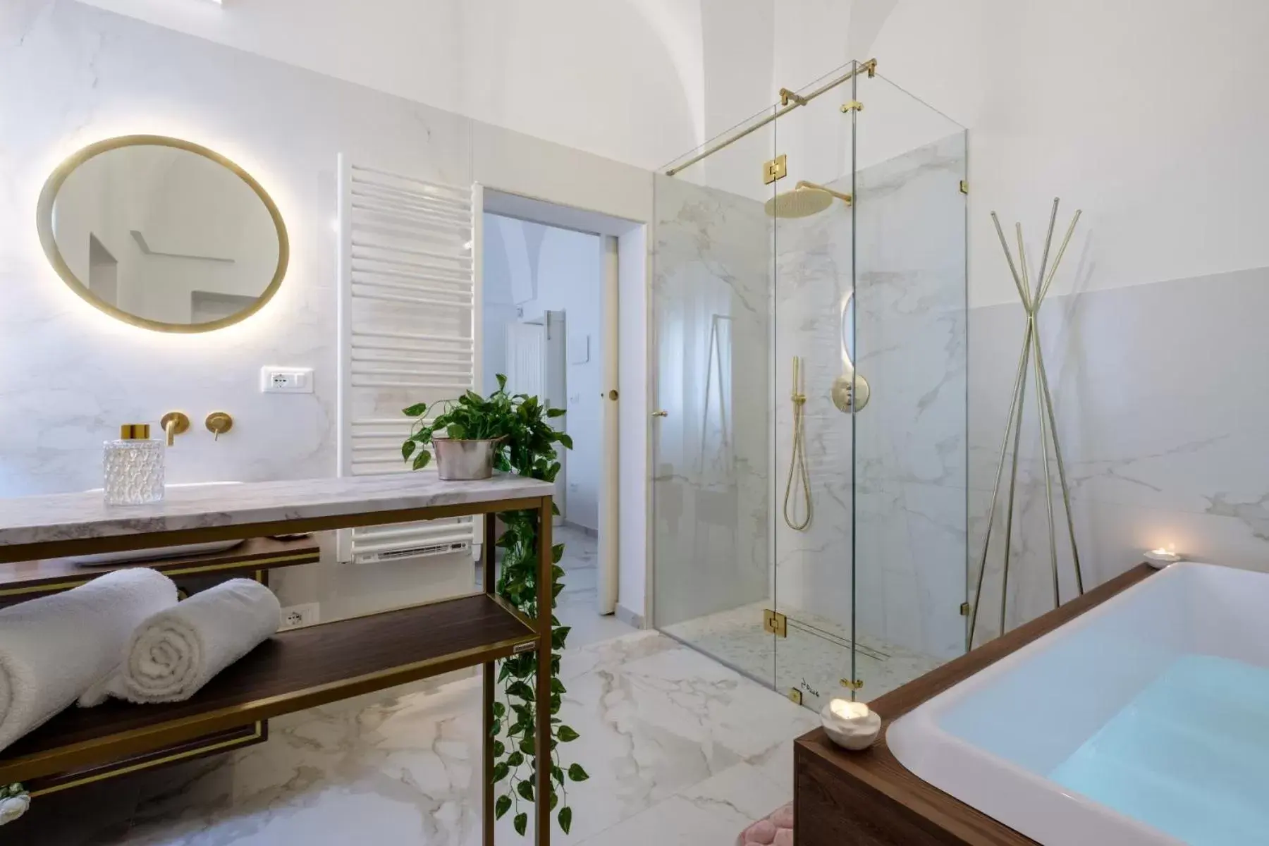 Bathroom in La Bella Ostuni Suites