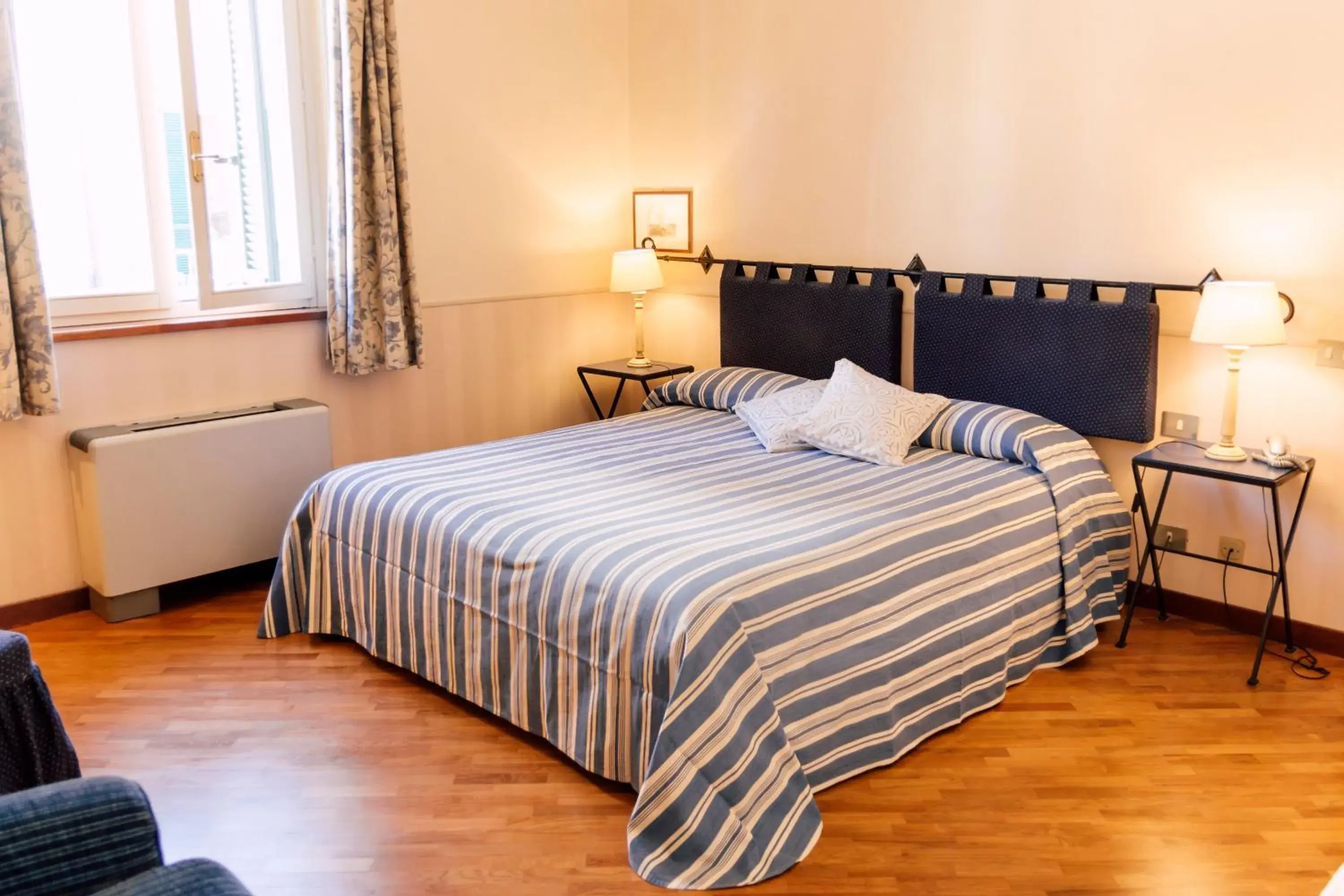 Triple Room in Hostellerie Du Golf Triple Room in Hostellerie Du Golf