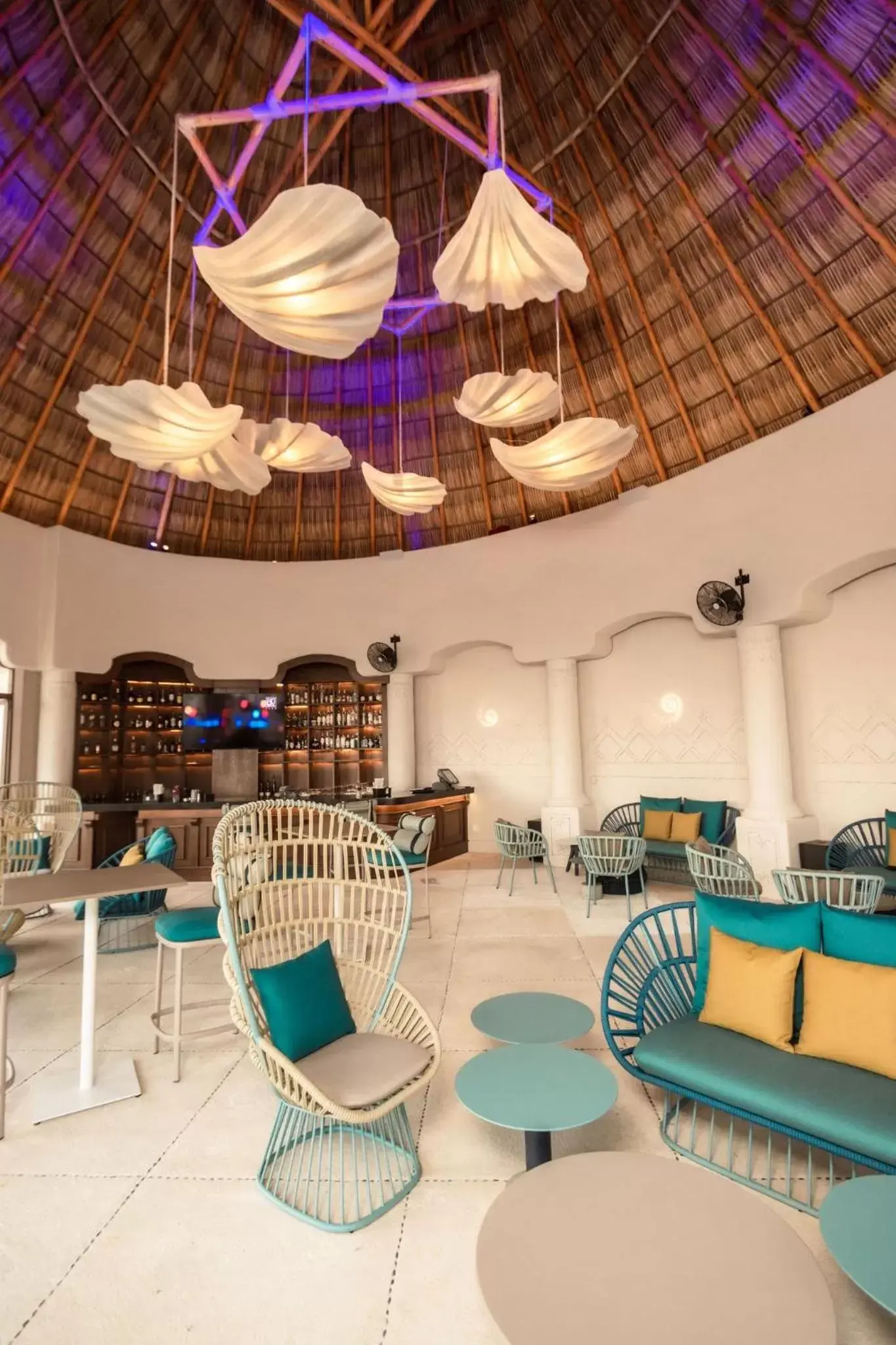 Lounge or bar, Restaurant/Places to Eat in Quinta Real Acapulco