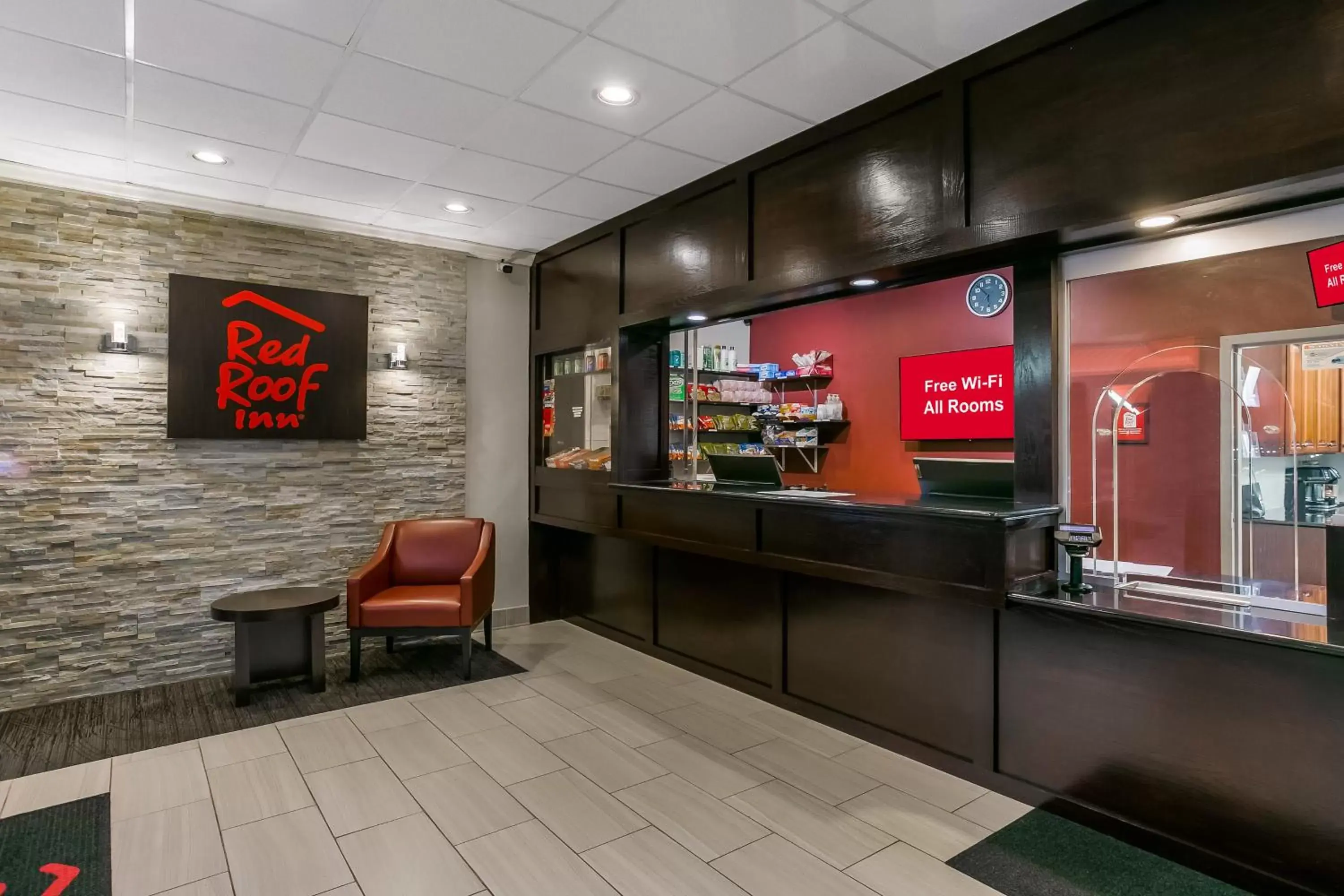 Lobby or reception in Red Roof Inn Baltimore