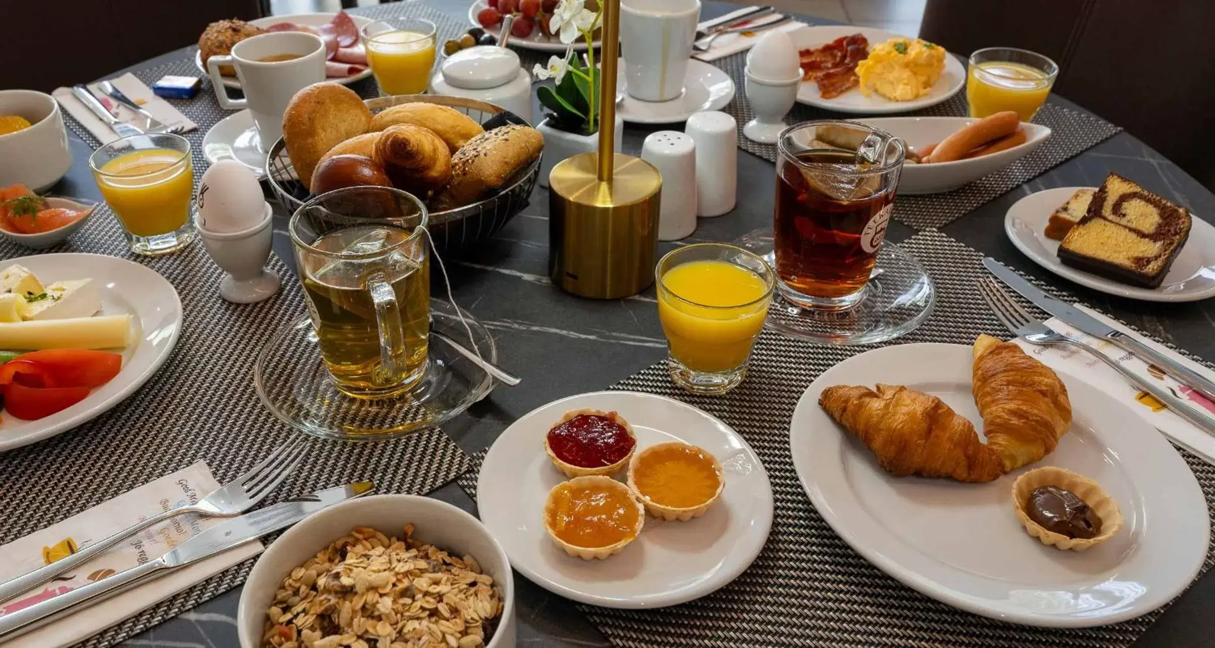 Breakfast in PLAZA Premium Karlsruhe Breakfast in PLAZA Premium Karlsruhe