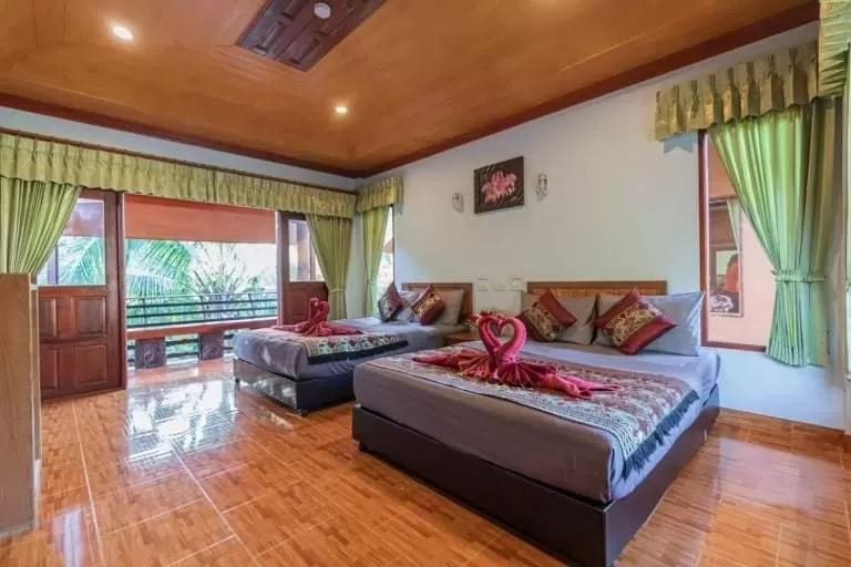 Bed in Khaosok Rainforest Resort