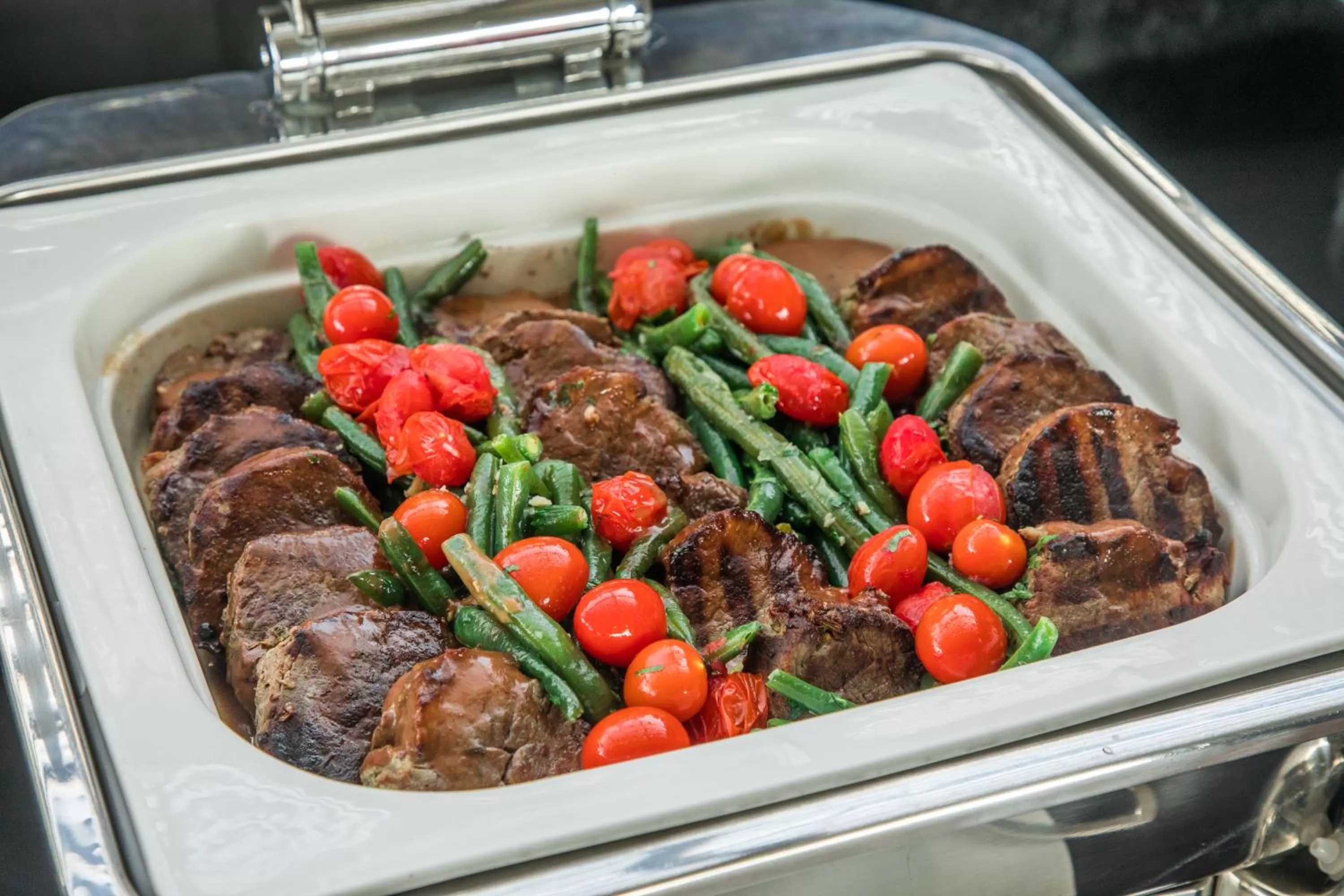 Restaurant/places to eat in Elite Byblos Hotel