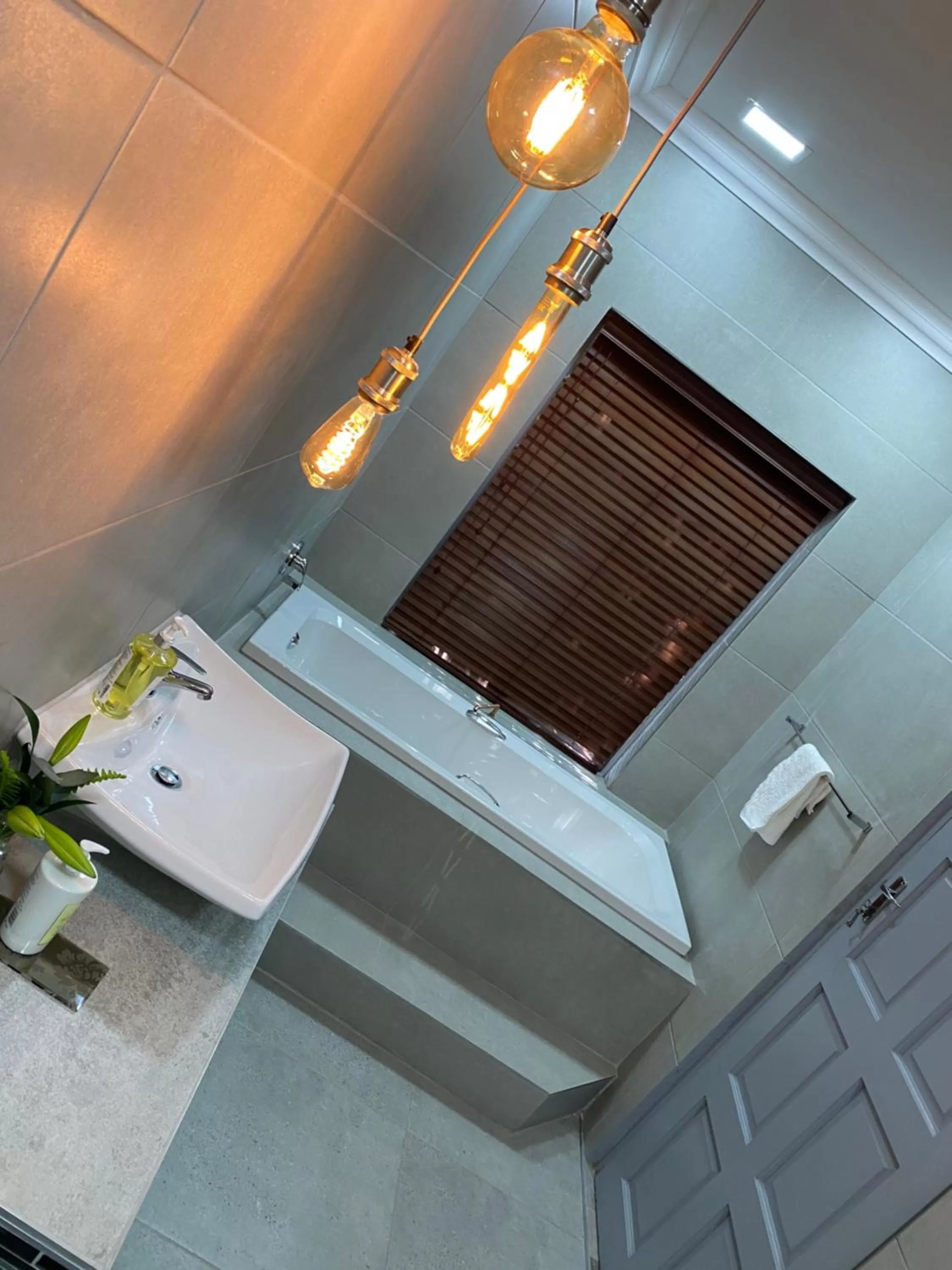 Bathroom in Spacube Luxury Suites and Spa