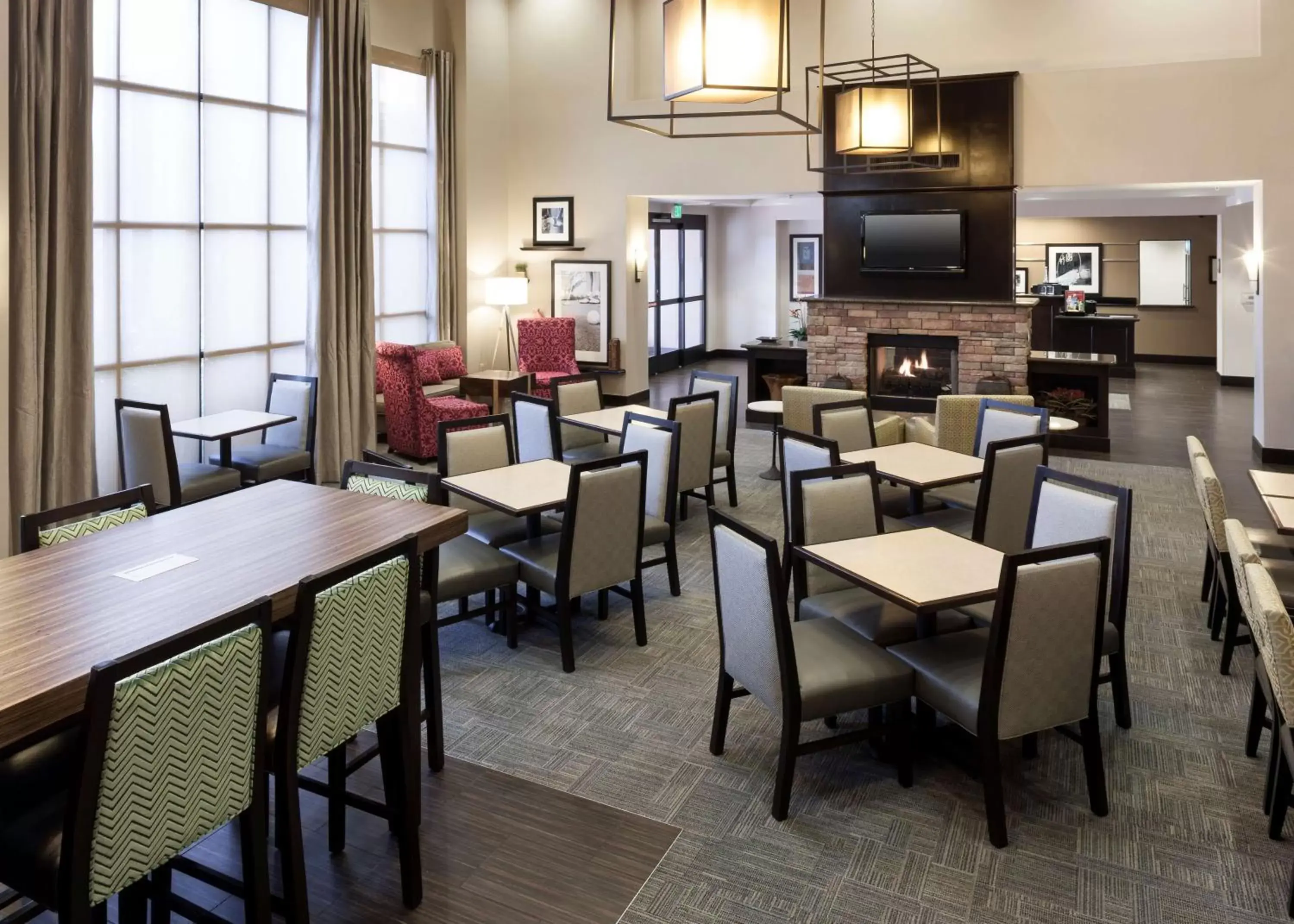 Lobby or reception, Restaurant/Places to Eat in Hampton Inn & Suites Phoenix North/Happy Valley