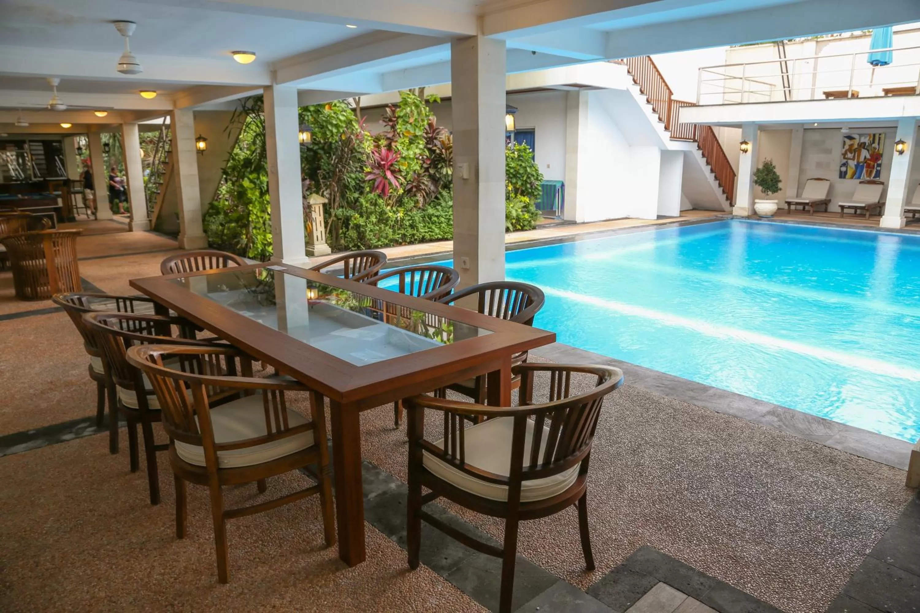 Swimming pool in Aquarius Beach Hotel