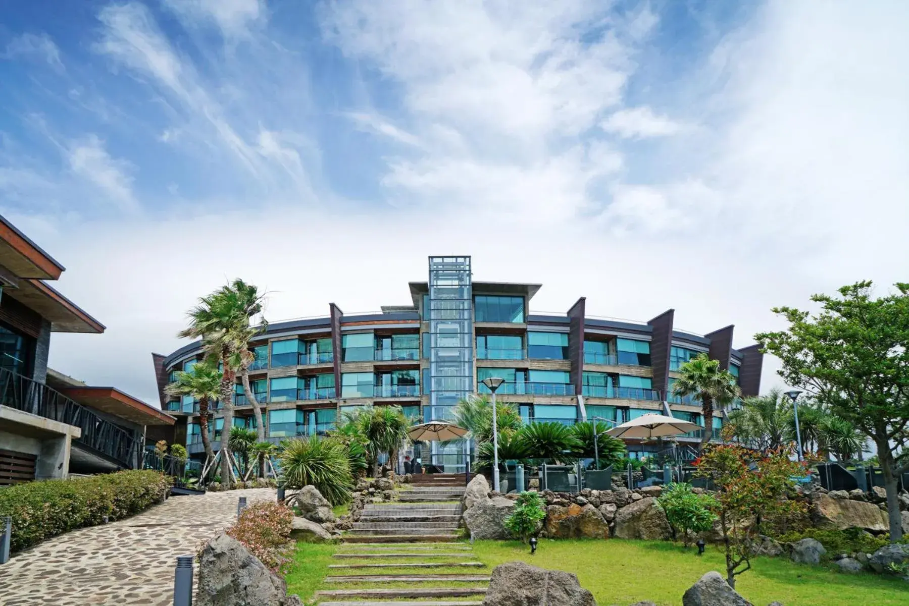 Property Building in Jeju Hotel Scarboro