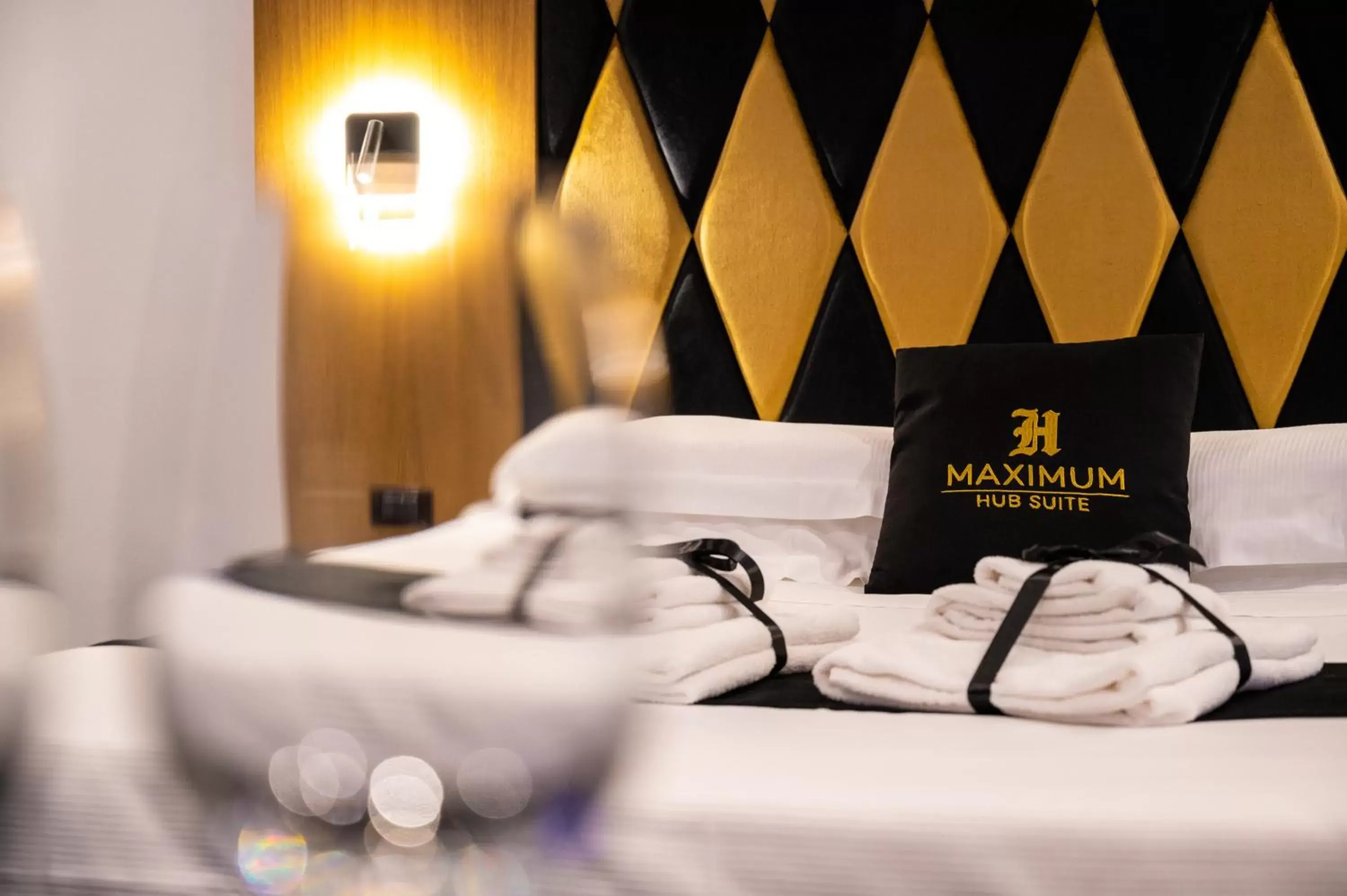 Bed in Maximum hub suite&spa