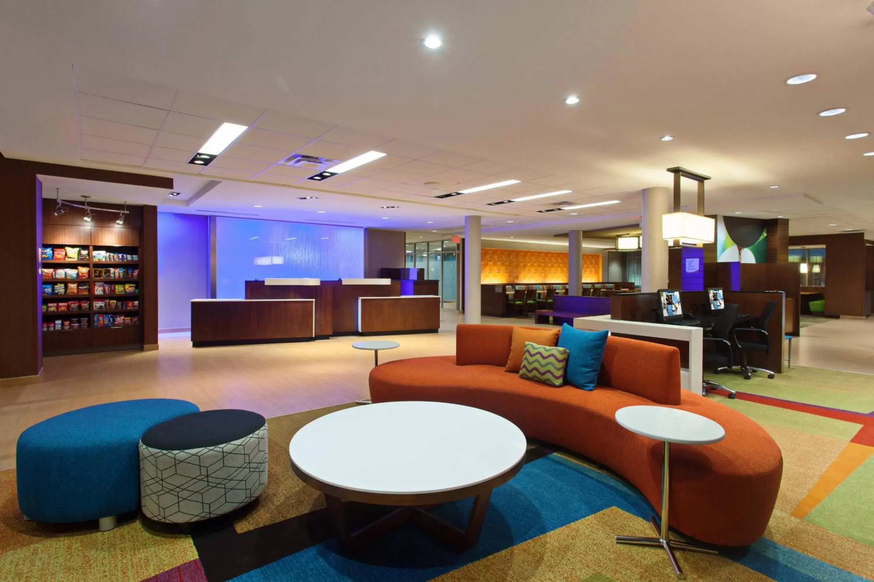 Lobby or reception, Lounge/Bar in Fairfield Inn & Suites by Marriott Tucumcari