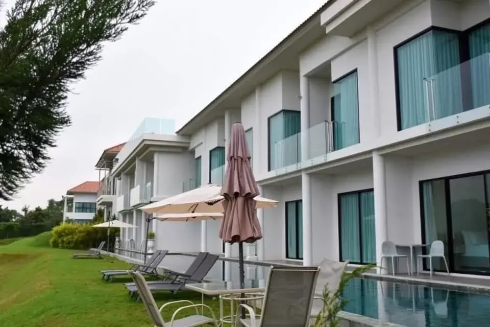 Property Building in Viva Montane Hotel Pattaya