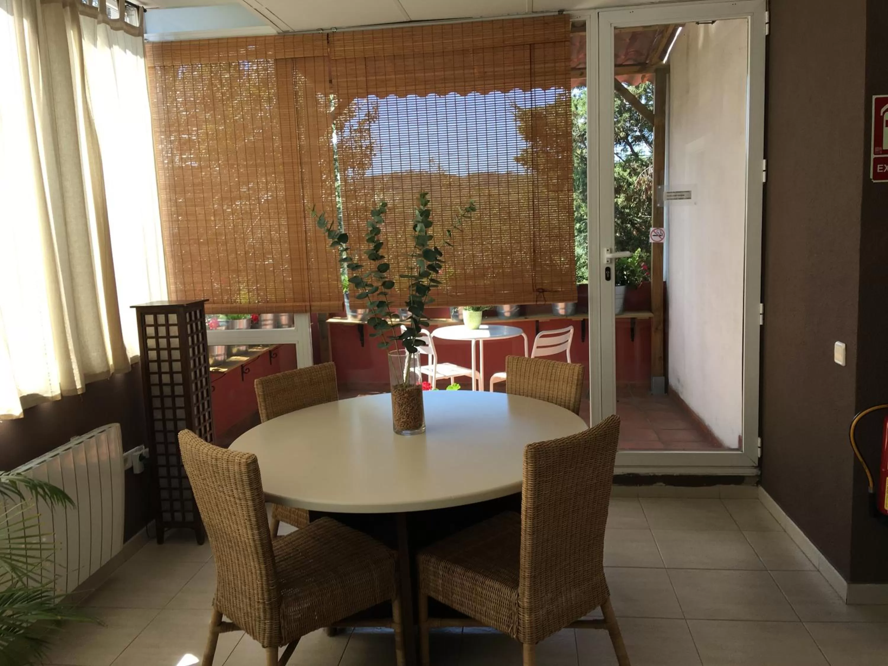 Communal lounge/ TV room in B&B Inés