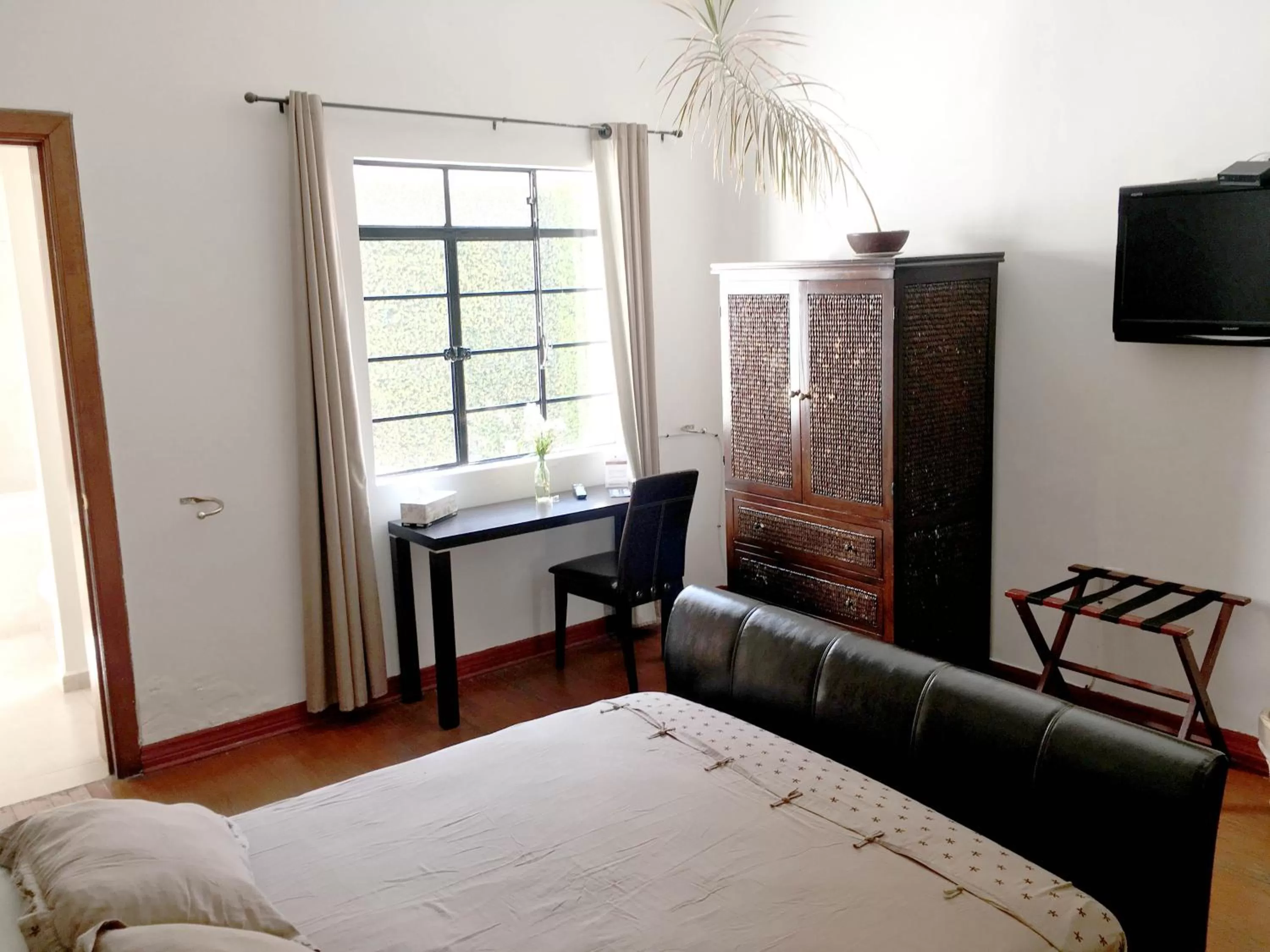 Bedroom, Bed in Condesa Haus B&B