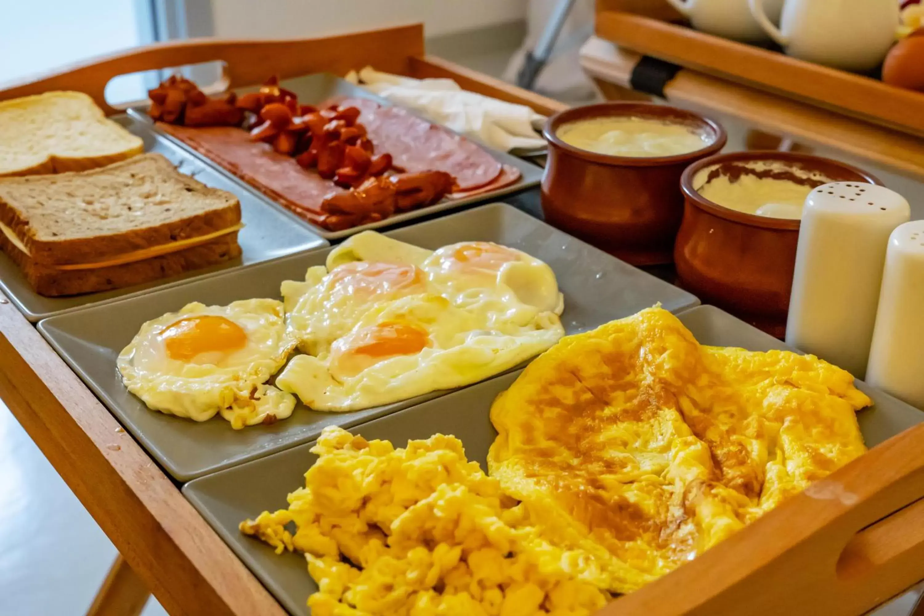 Breakfast, Food in Central Fira Suites