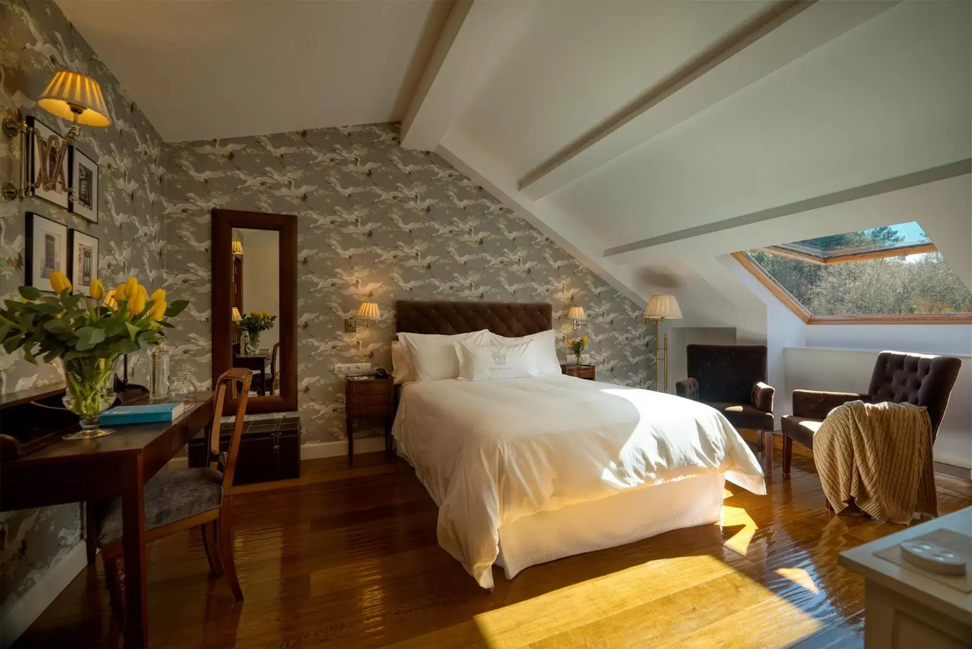 Bedroom, Bed in A Quinta Da Auga Hotel Spa Relais & Chateaux