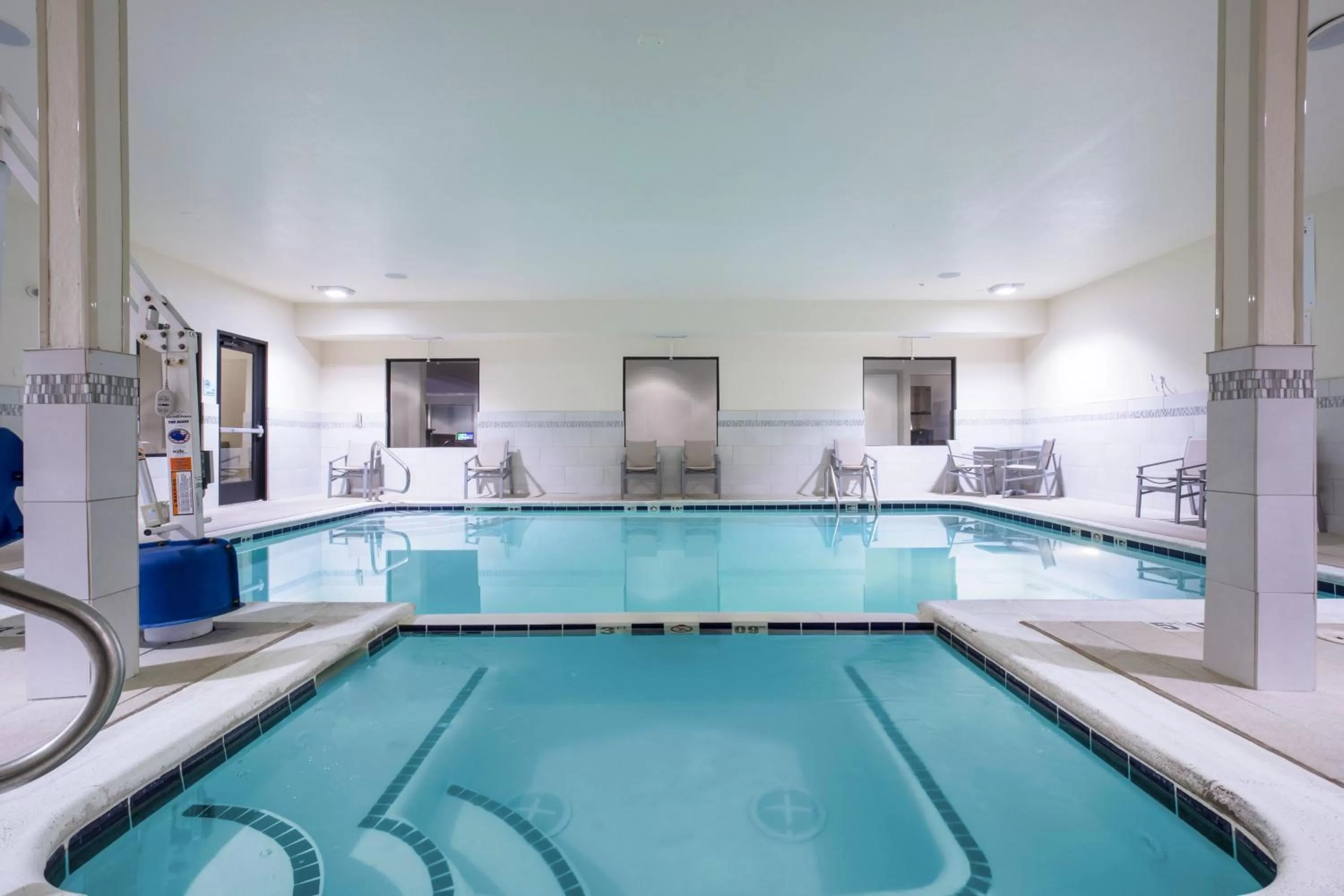 Swimming pool in Holiday Inn Express Kansas City - at the Legends! by IHG
