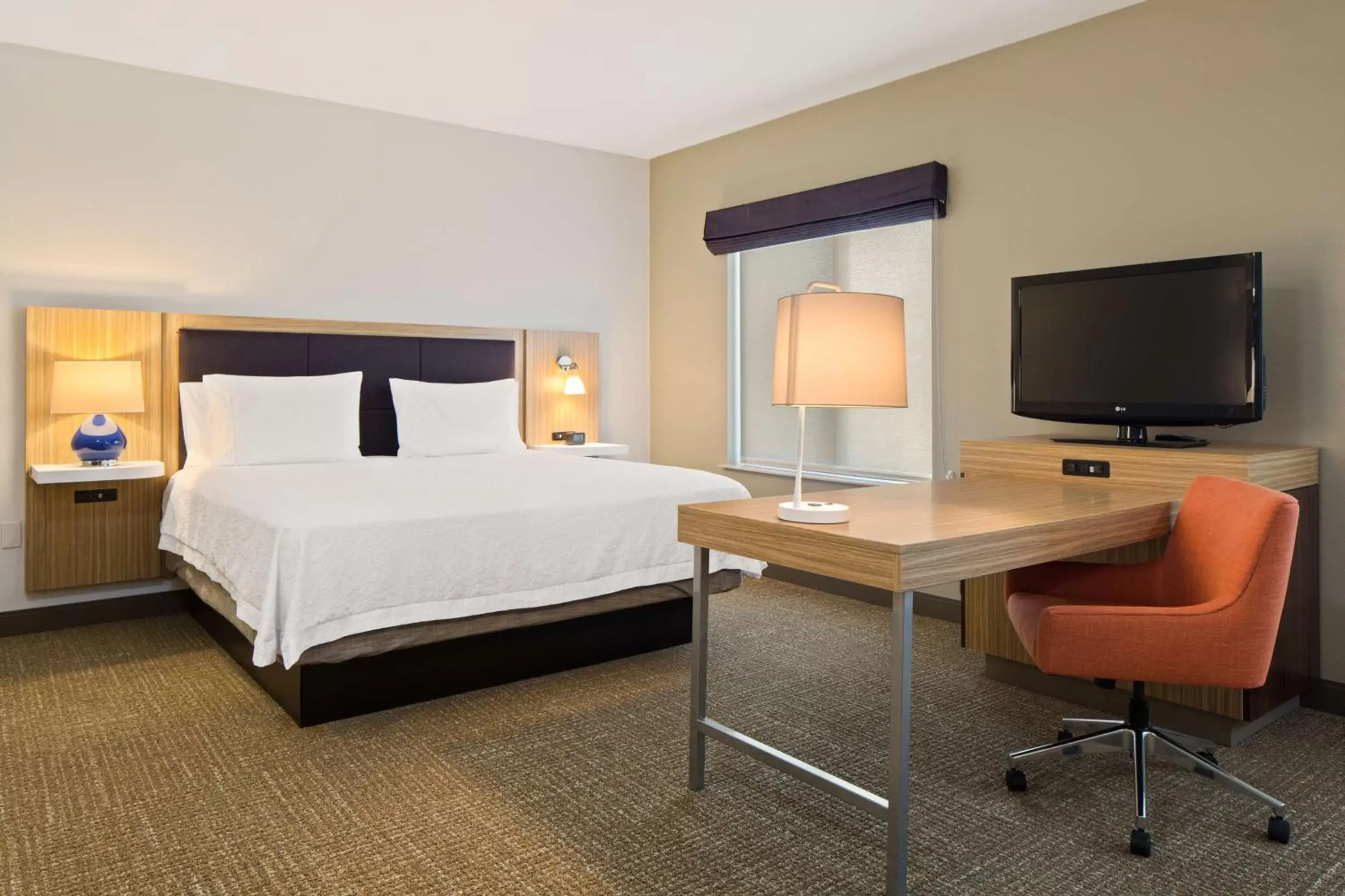 Bedroom, Bed in Hampton Inn & Suites by Hilton Walla Walla