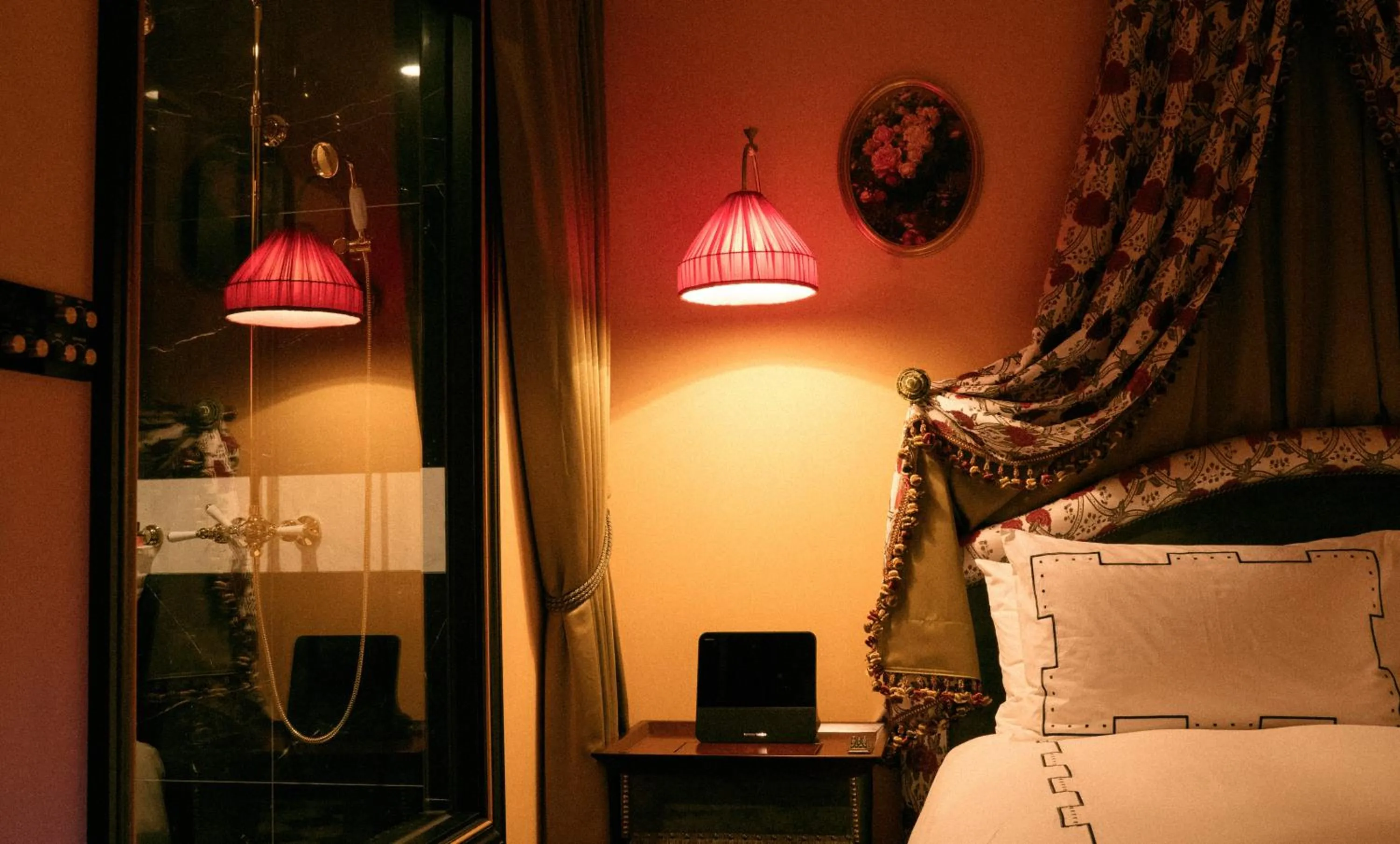 Bedroom in L'Escape Hotel