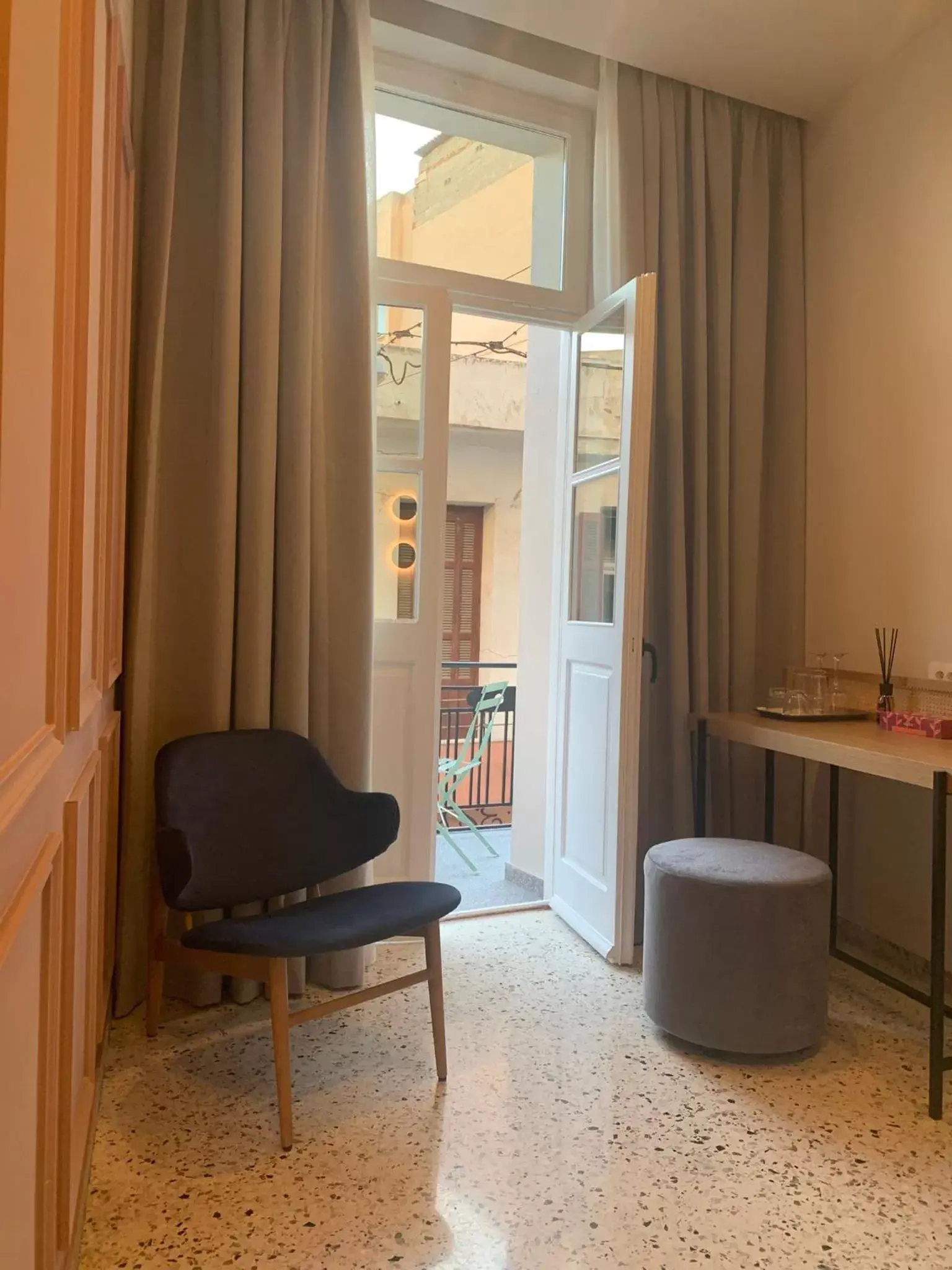 Seating Area in A-13 Belle Athenes - Luxury Rooms at Monastiraki Railway Station