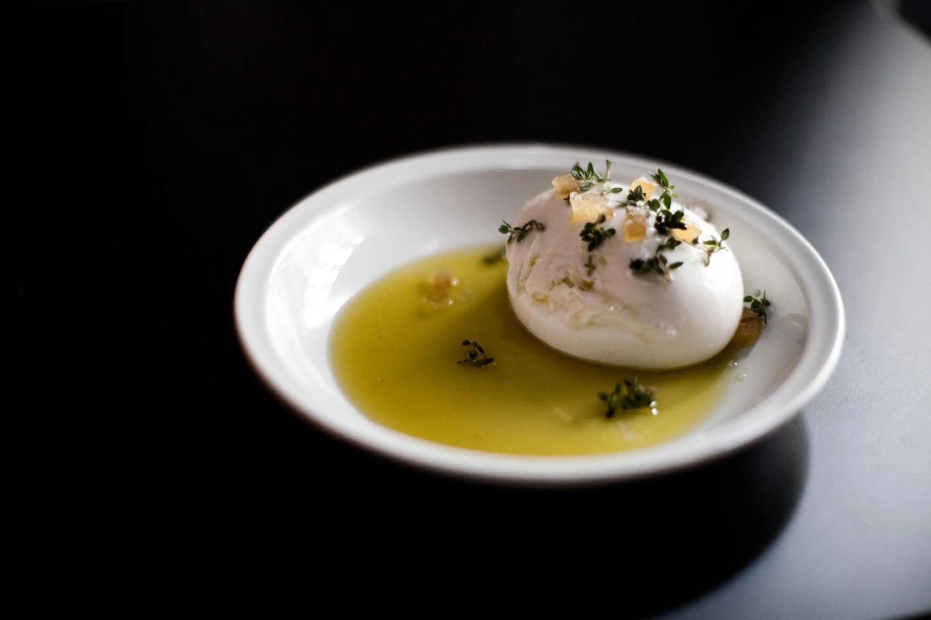 Restaurant/places to eat in Le Pigalle, a Member of Design Hotels